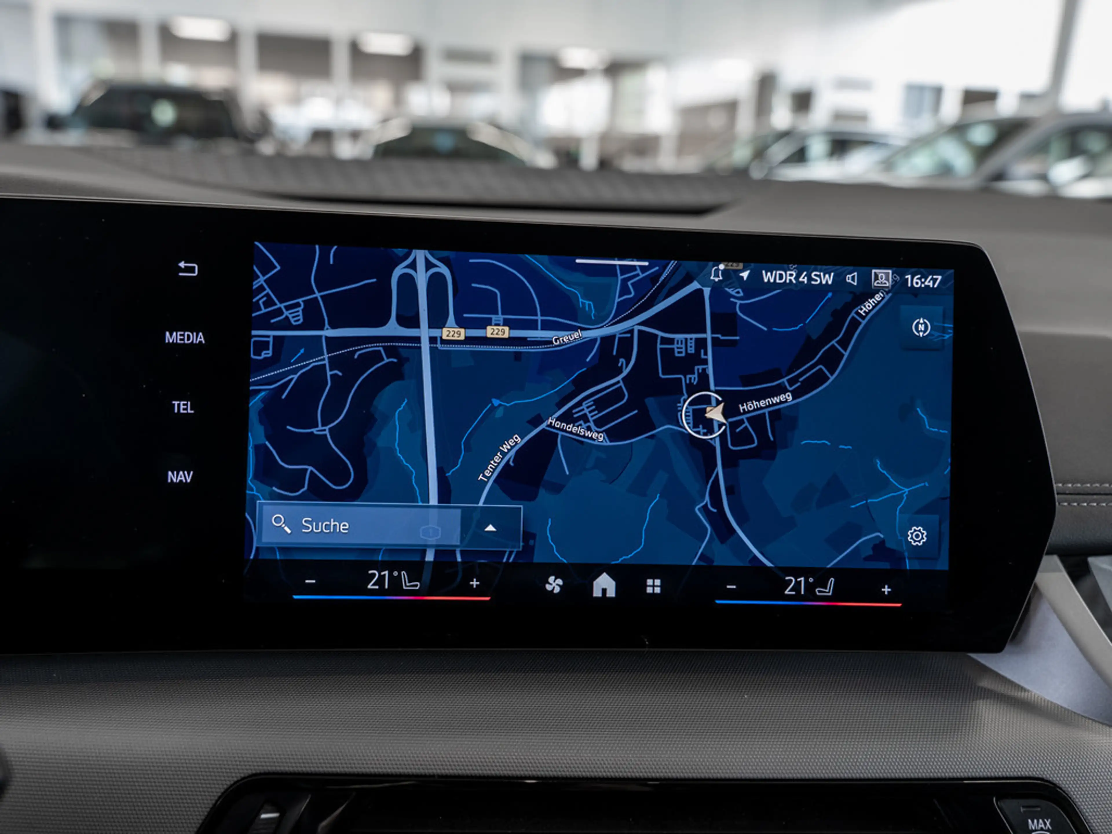BMW 223 d Active Tourer xDrive AHK LED NAVI KAMERA — photo 14