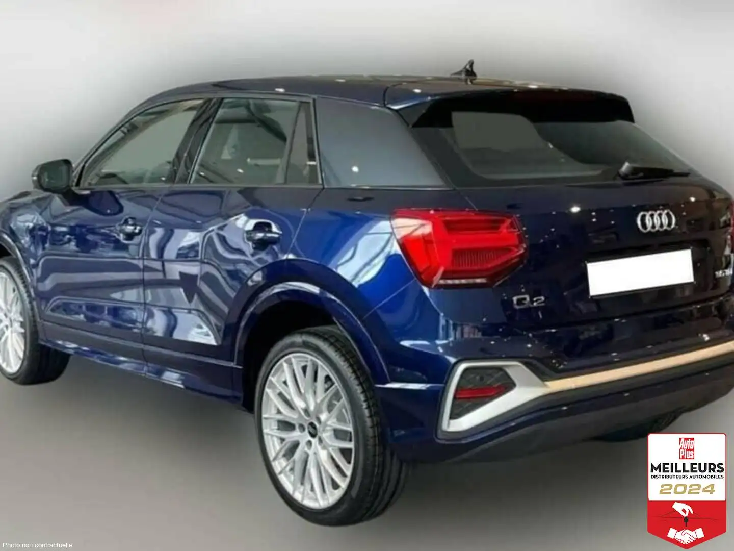 Audi Q2 35 TFSI 150 S tronic 7 S Line Bleu - 2