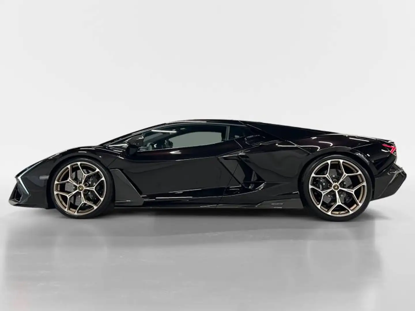 Lamborghini Revuelto 6.5 V12 1015 Schwarz - 2