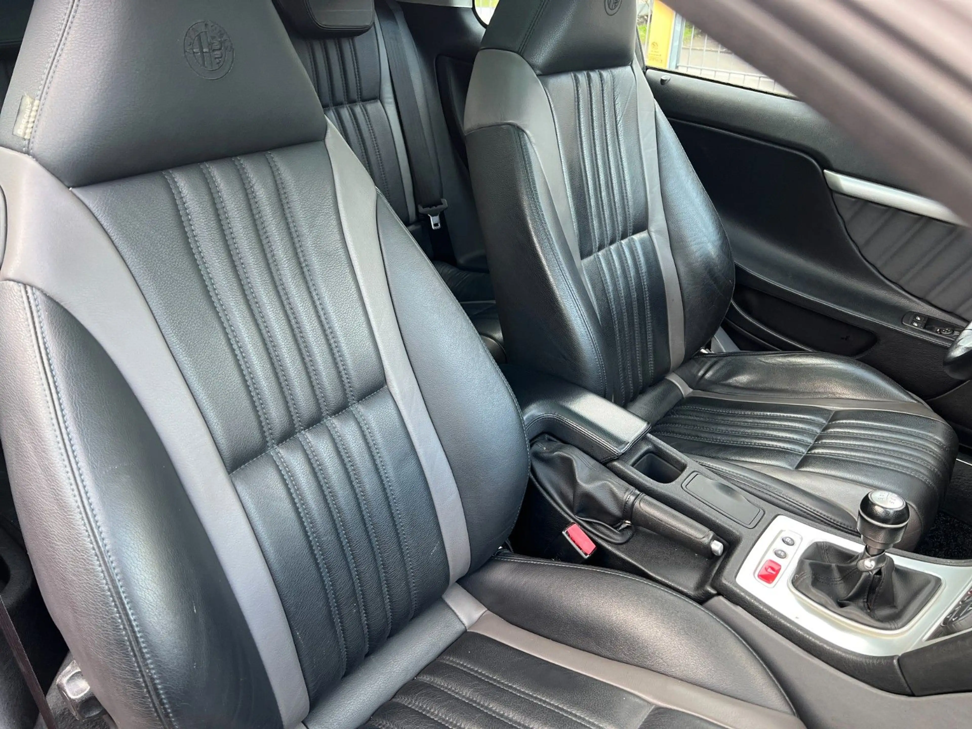 Alfa Romeo Brera 3.2 JTS V6 24V Q4 Sky View — photo 12