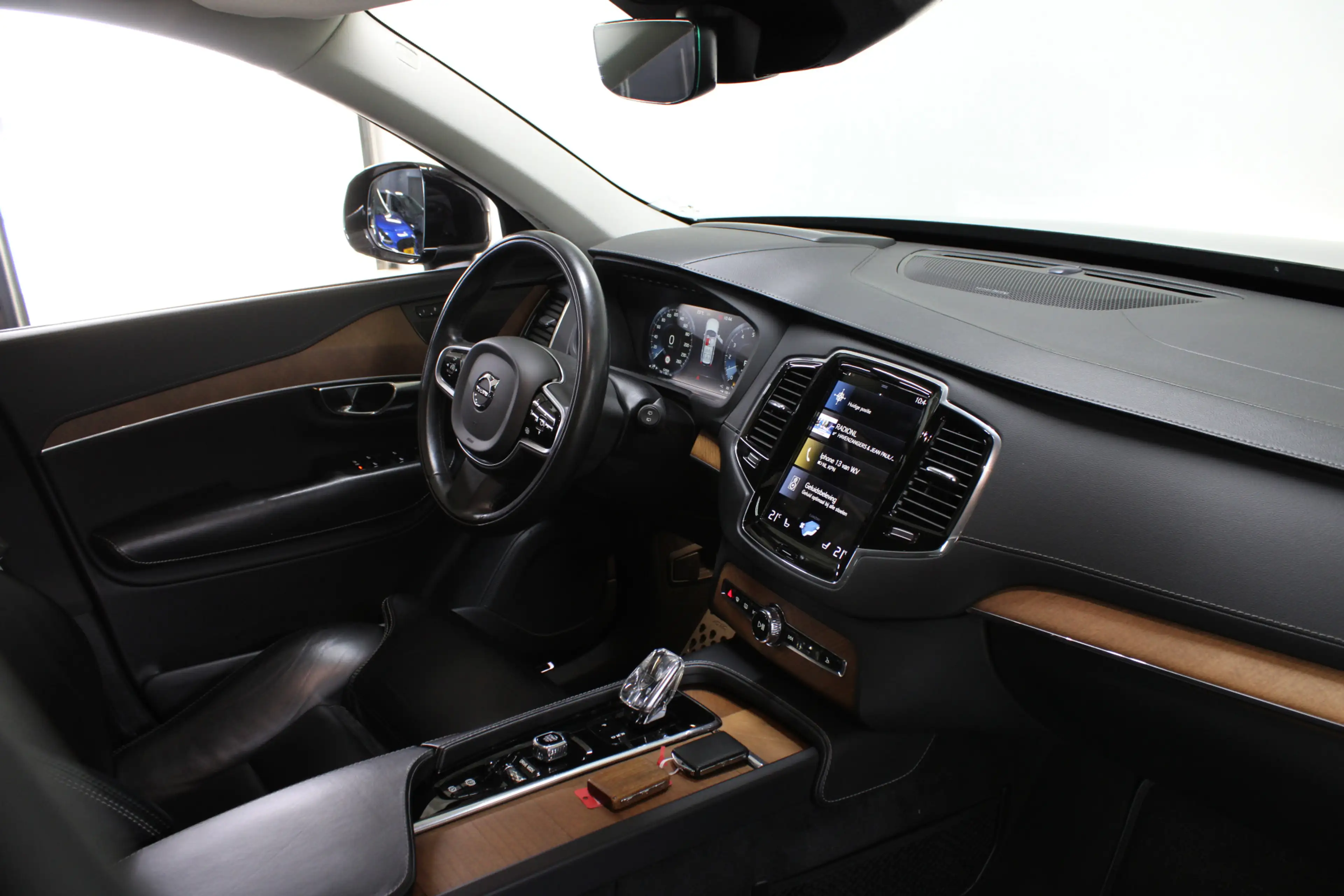 Volvo XC90 2.0 T8 Twin Engine AWD Inscription Intro Edition 7 — photo 12