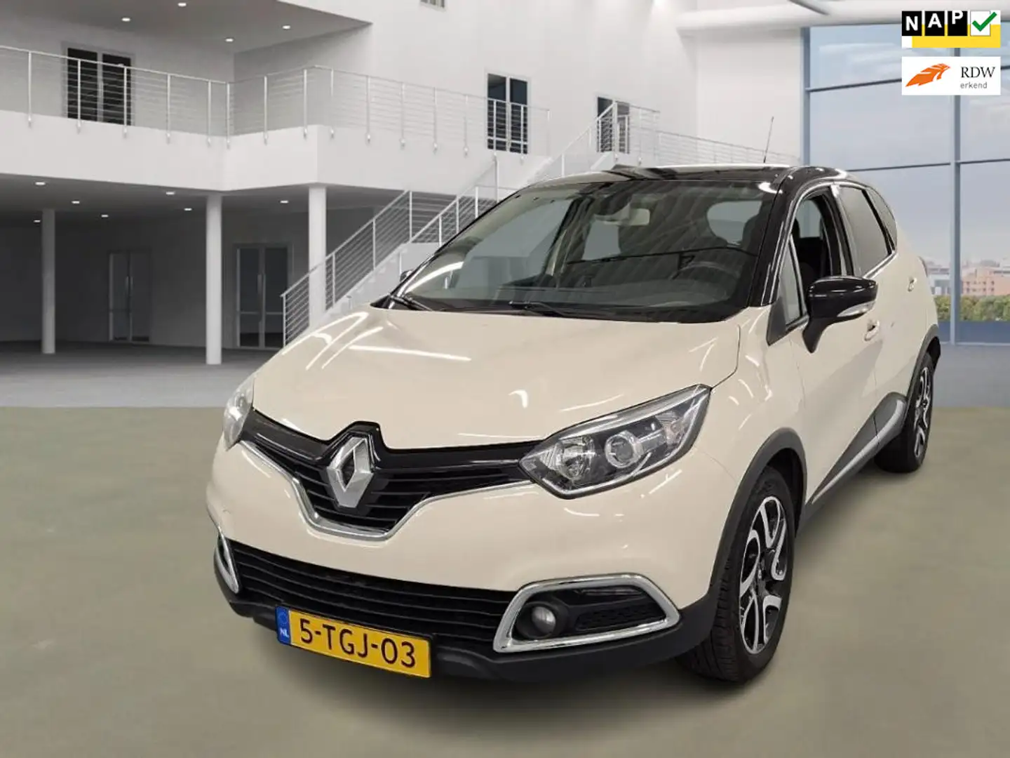 Renault Captur 1.2 TCe Dynamique|AUT|NAVI|STOELVERW|PSENSOR|TREKH Wit - 1