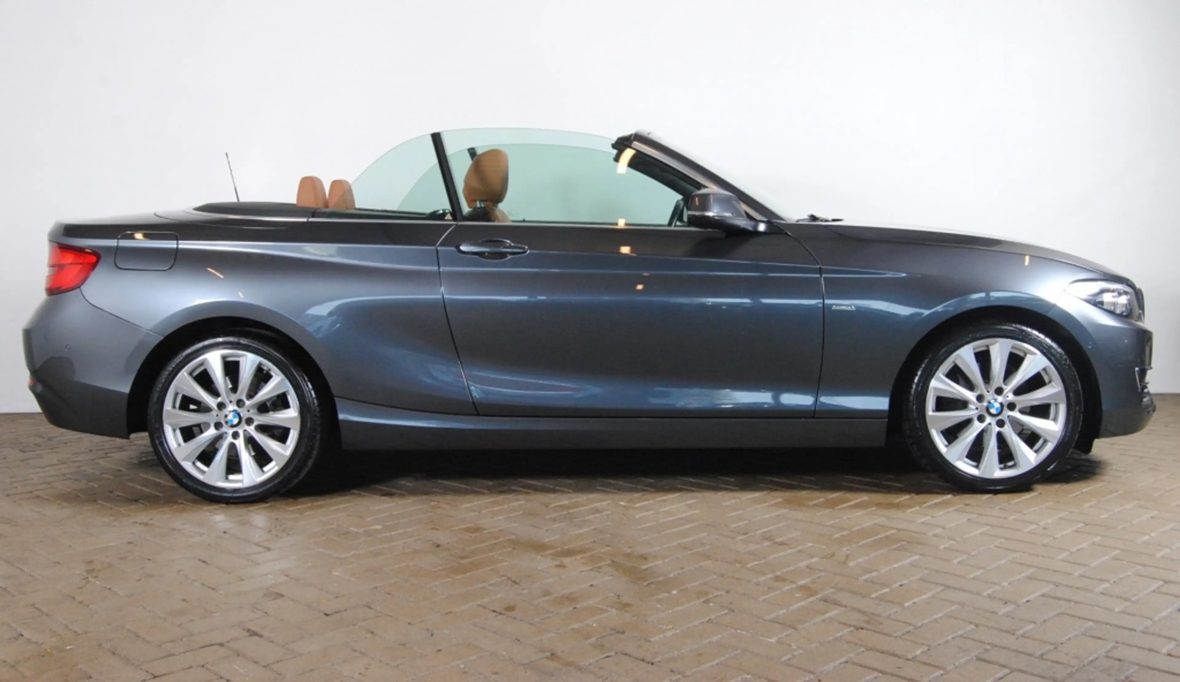 BMW 220 2-serie Cabrio 220i High Executive | NL auto | Cam — photo 3