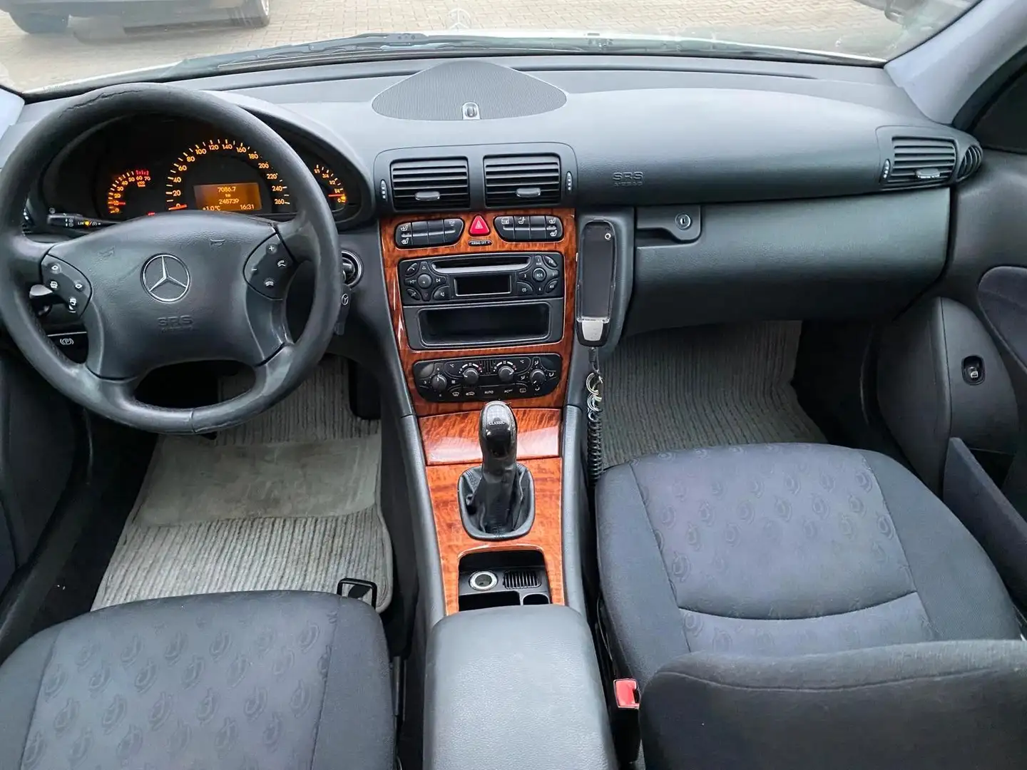 Mercedes-Benz C 180 Kompressor|KLIMAAUTO|TÜV 08/26| - 2