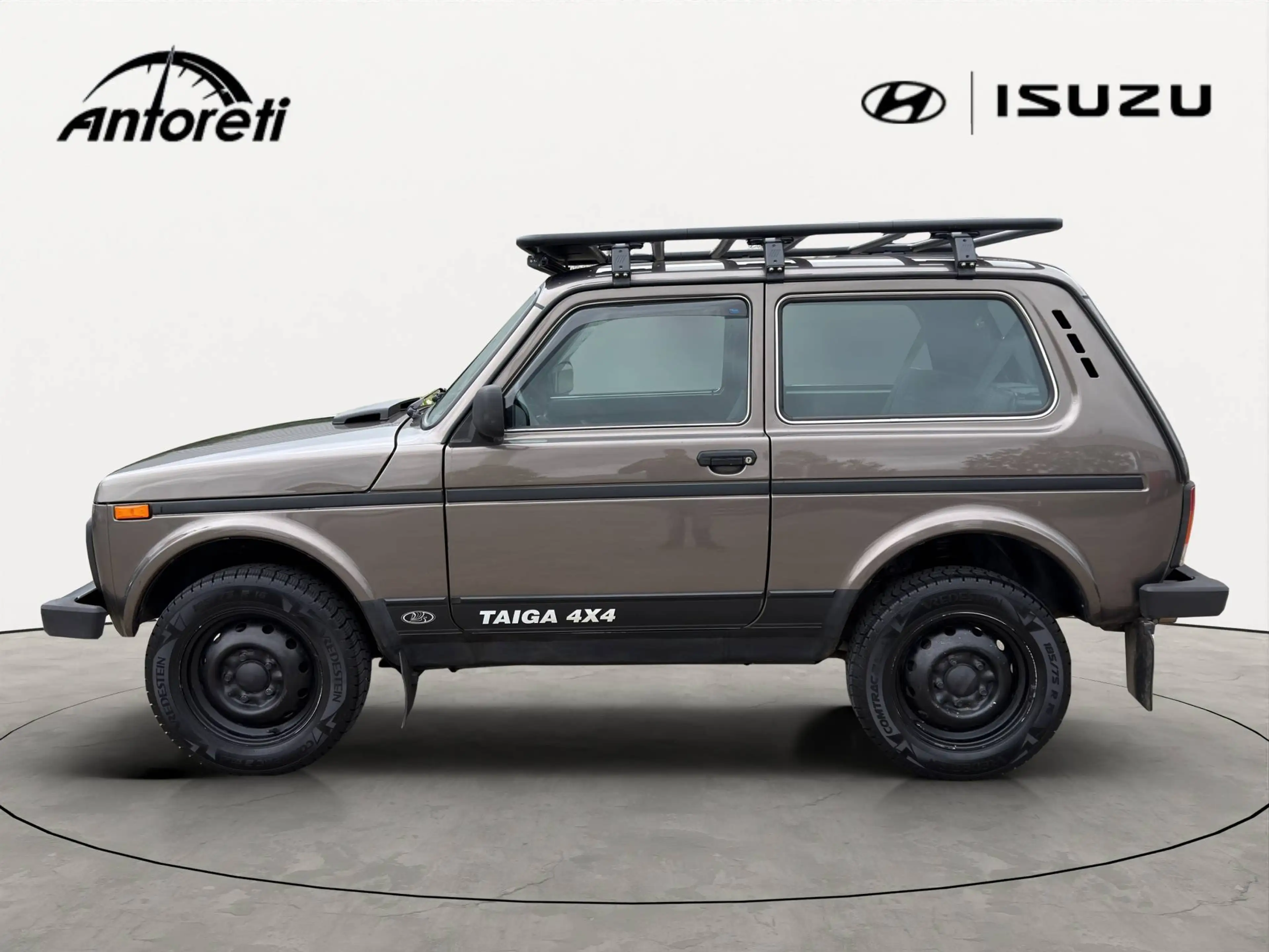 Lada Niva Niva 1.7i TAIGA — photo 4