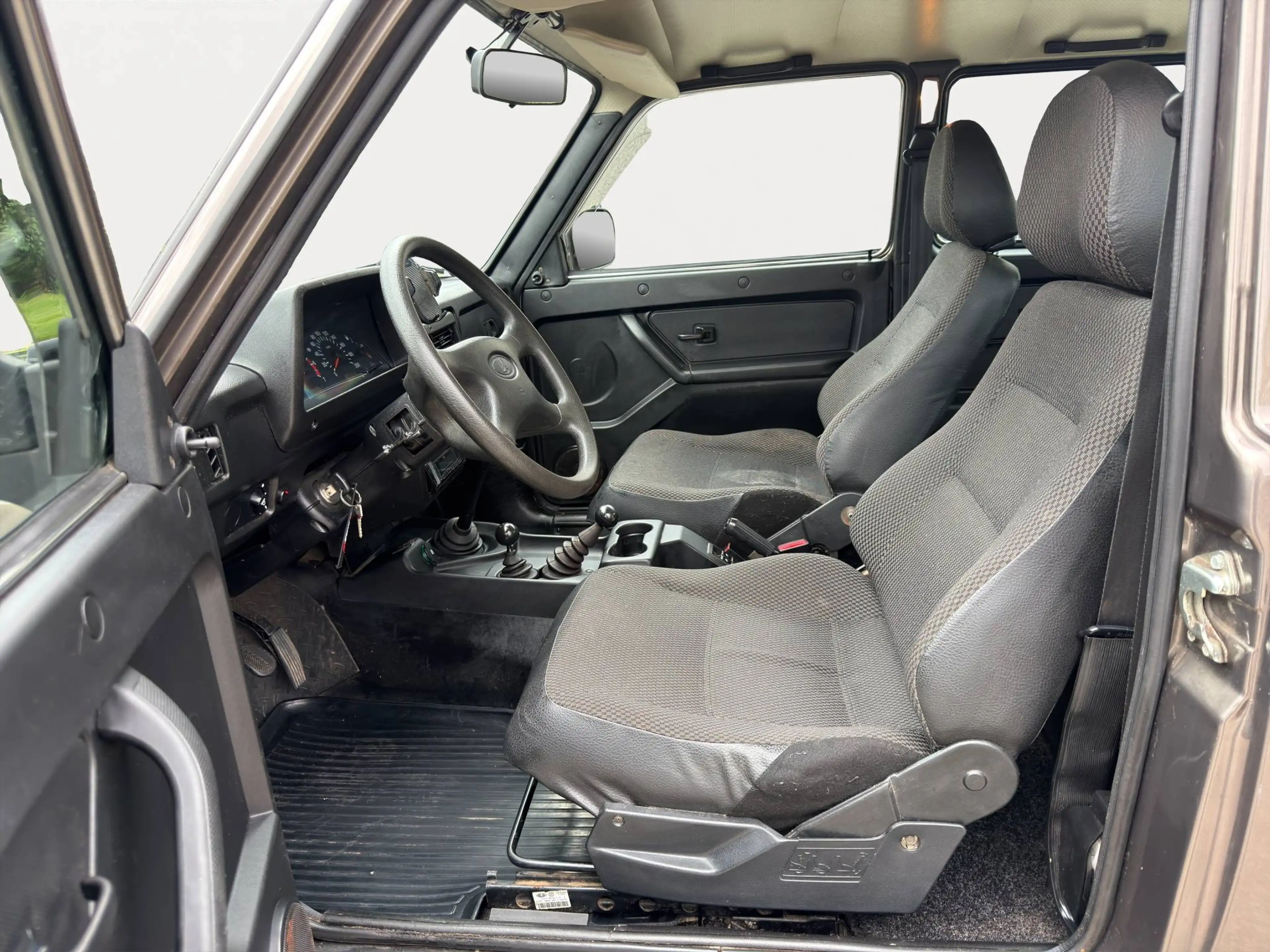 Lada Niva Niva 1.7i TAIGA — photo 9
