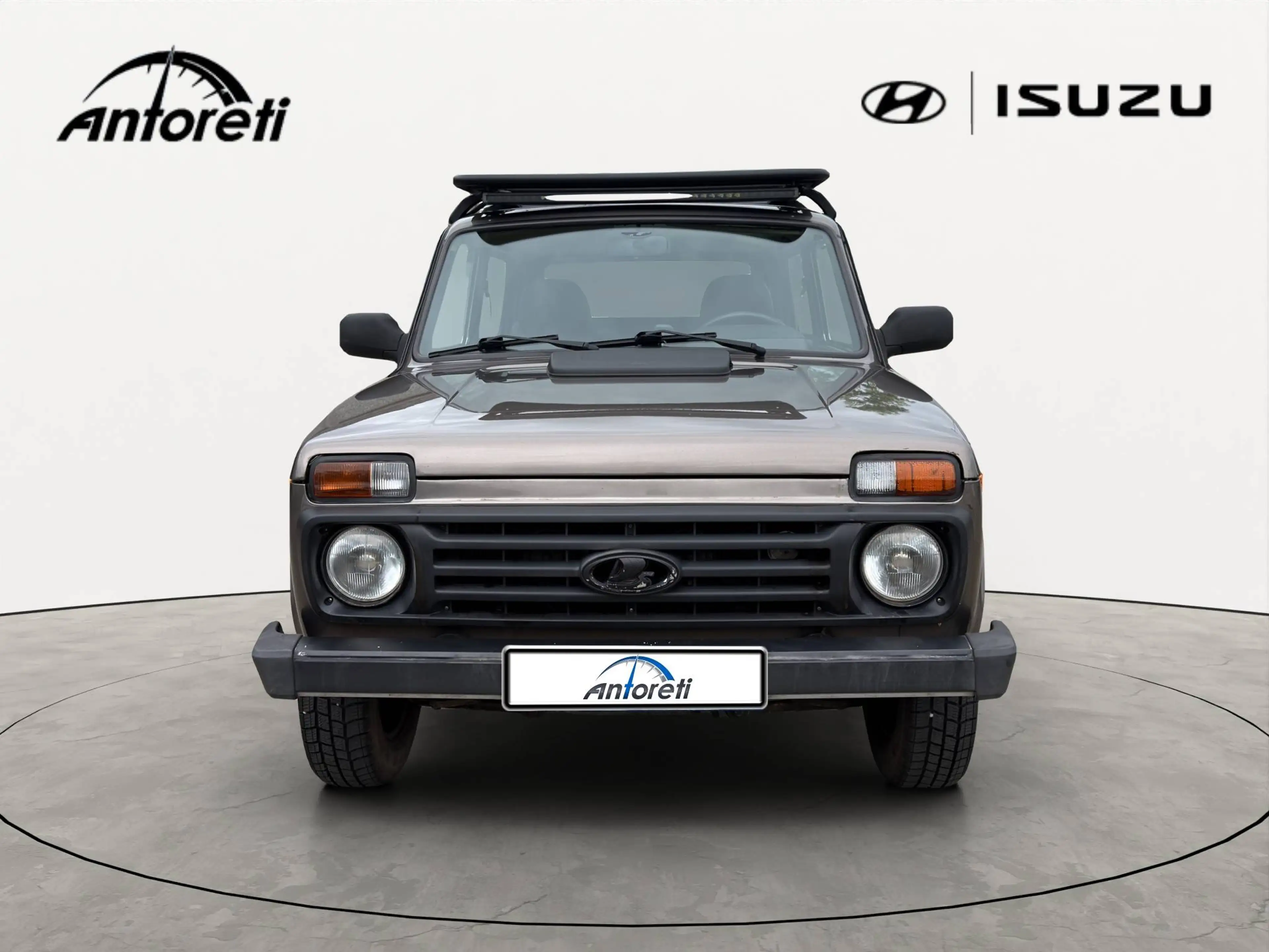 Lada Niva Niva 1.7i TAIGA — photo 2