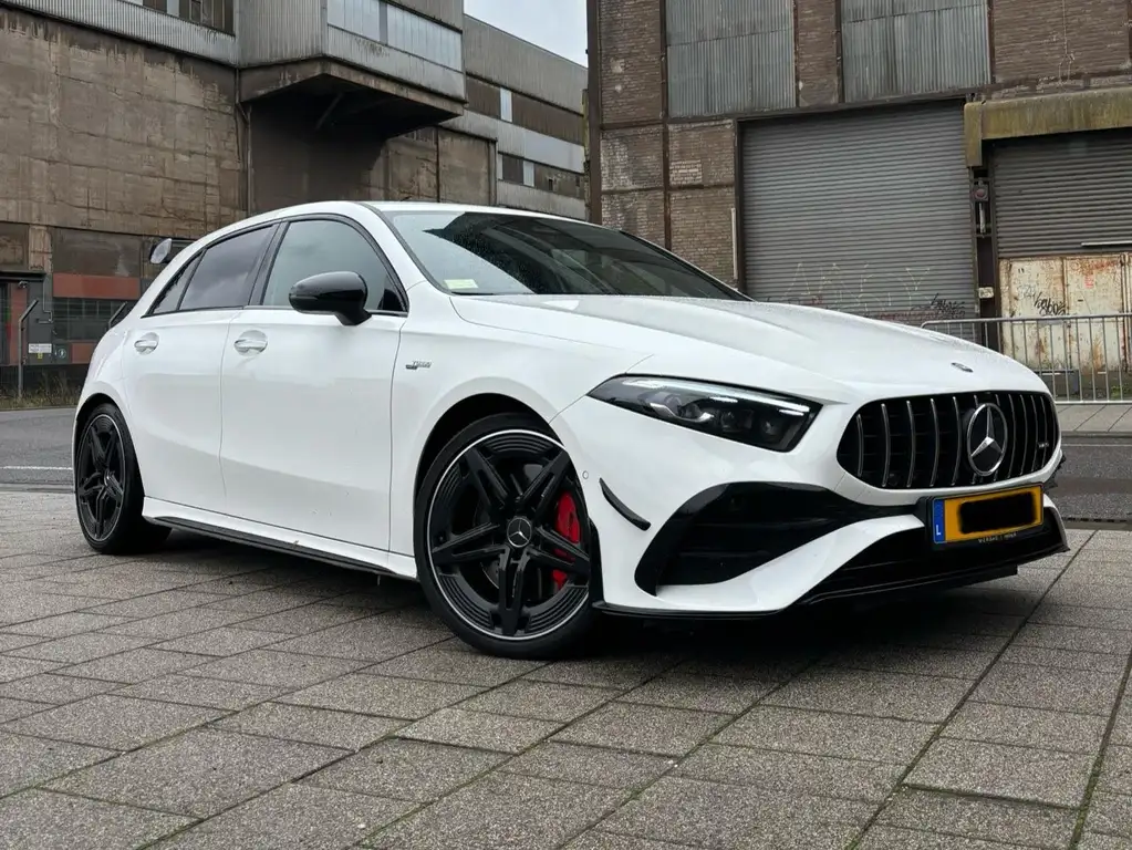 Mercedes-Benz A 35 AMG 2023 из Европы — купить под ключ