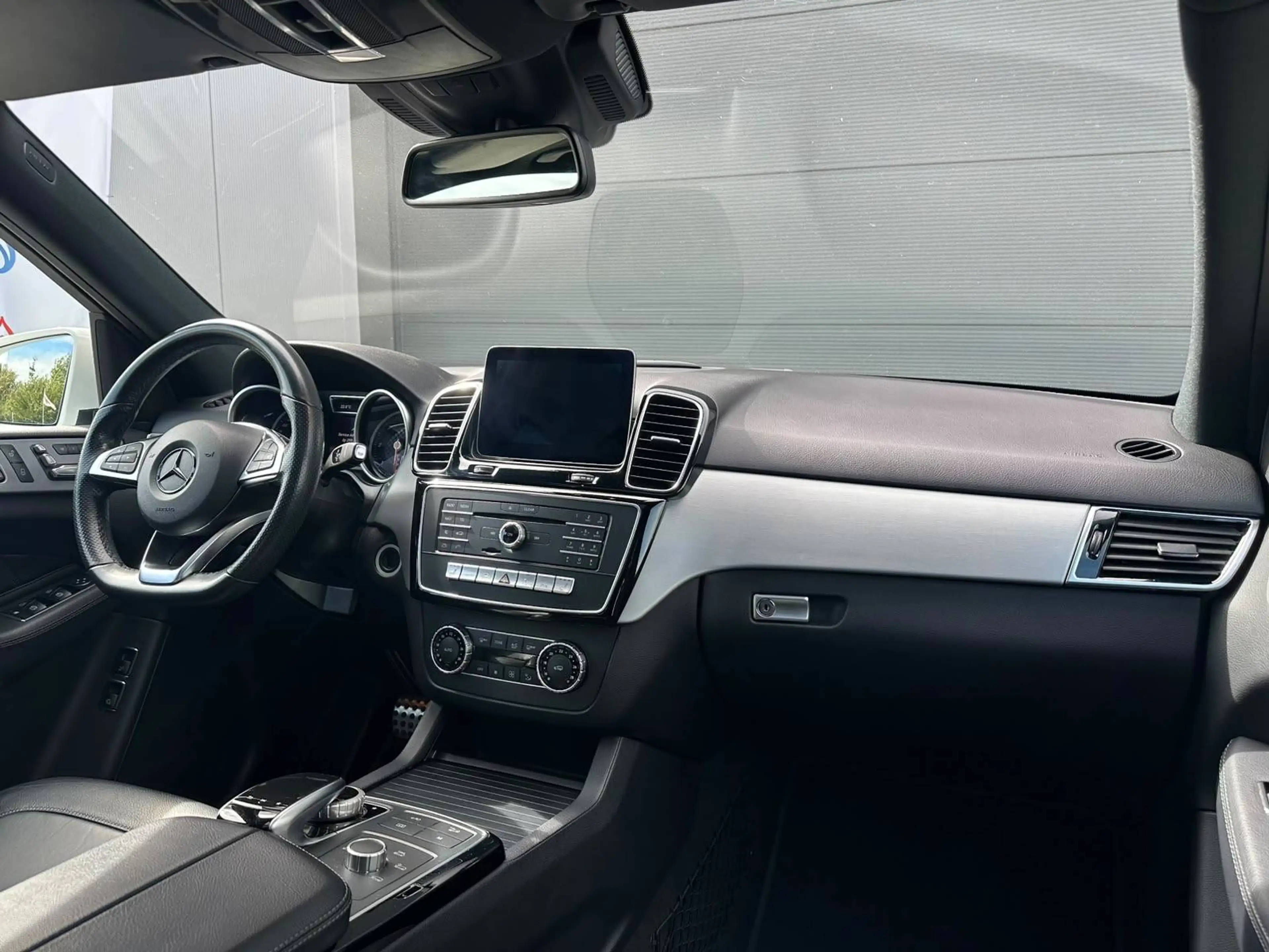 Mercedes-Benz GLE 350 AMG/PANO DAK/360° CAMERA/WEGKLAPBARE TREKHAAK — photo 8