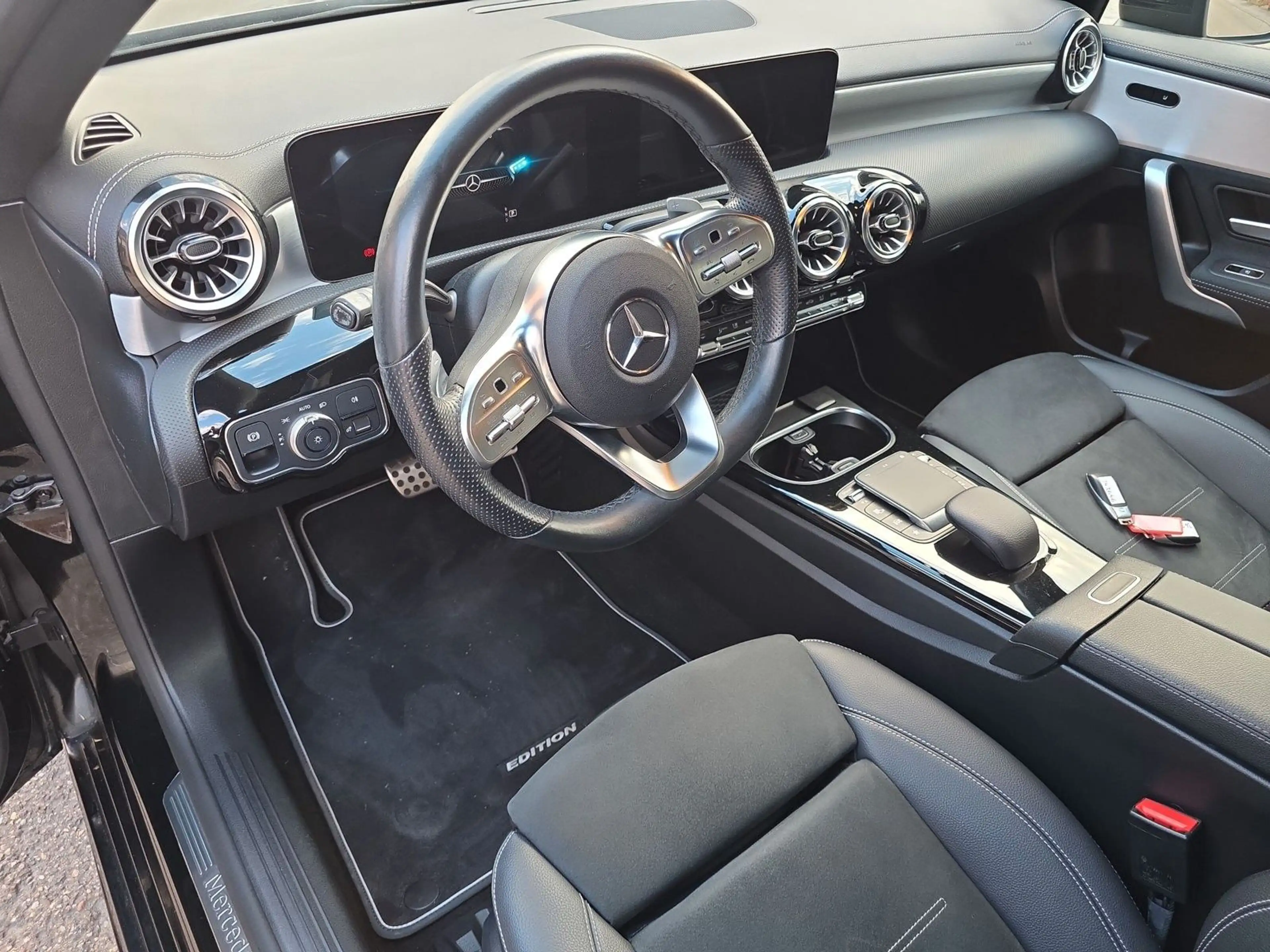 Mercedes-Benz A 220 d 4Matic AMG LINE Edition 2020 — photo 12