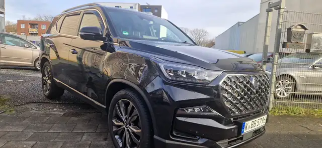 SsangYong Rexton Rexton Diesel 2.2 e-XDi 220 4WDAut. Sapphire