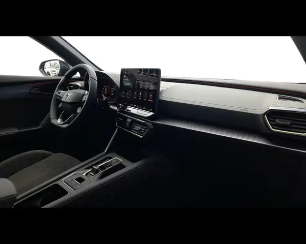Cupra Formentor view 4