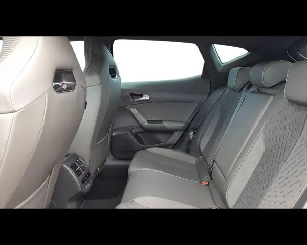 Cupra Formentor view 6
