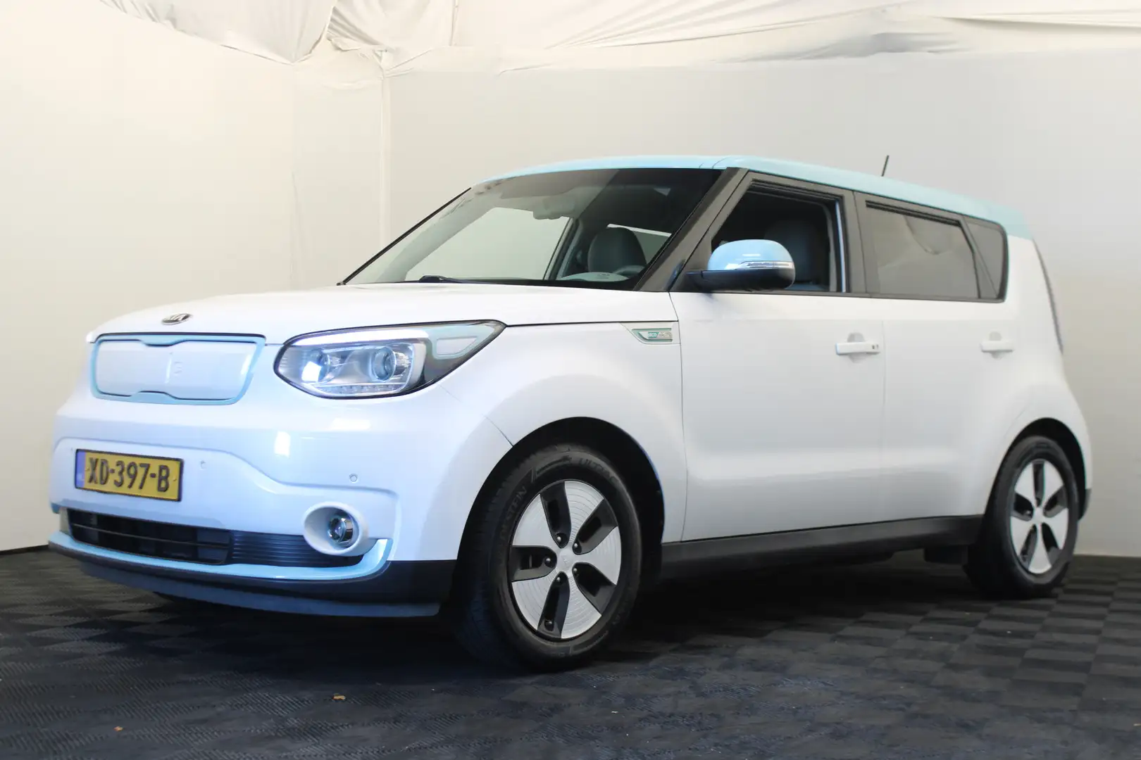 Kia Soul EV ExecutiveLine 27 kWh Weiß - 1