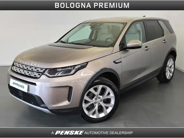 Land Rover Discovery Sport main image