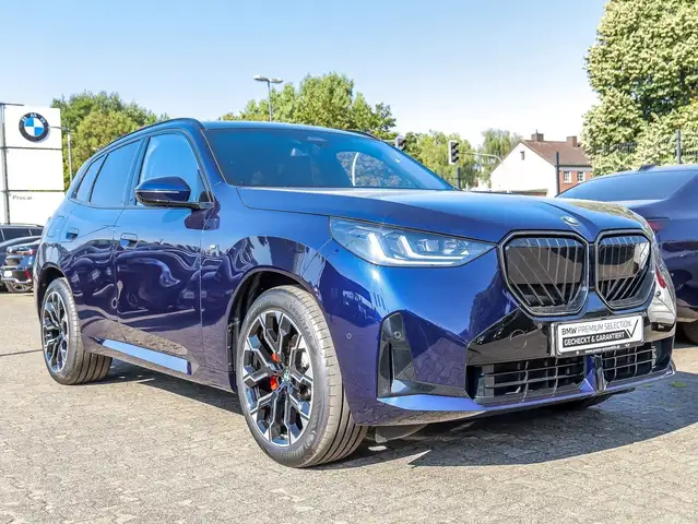 BMW X3 view 6