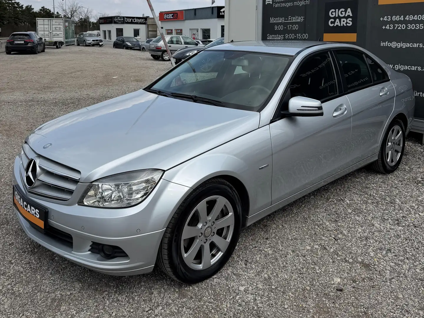 Mercedes-Benz C 180 C 180 CDI BlueEfficiency (204.000) Grau - 1