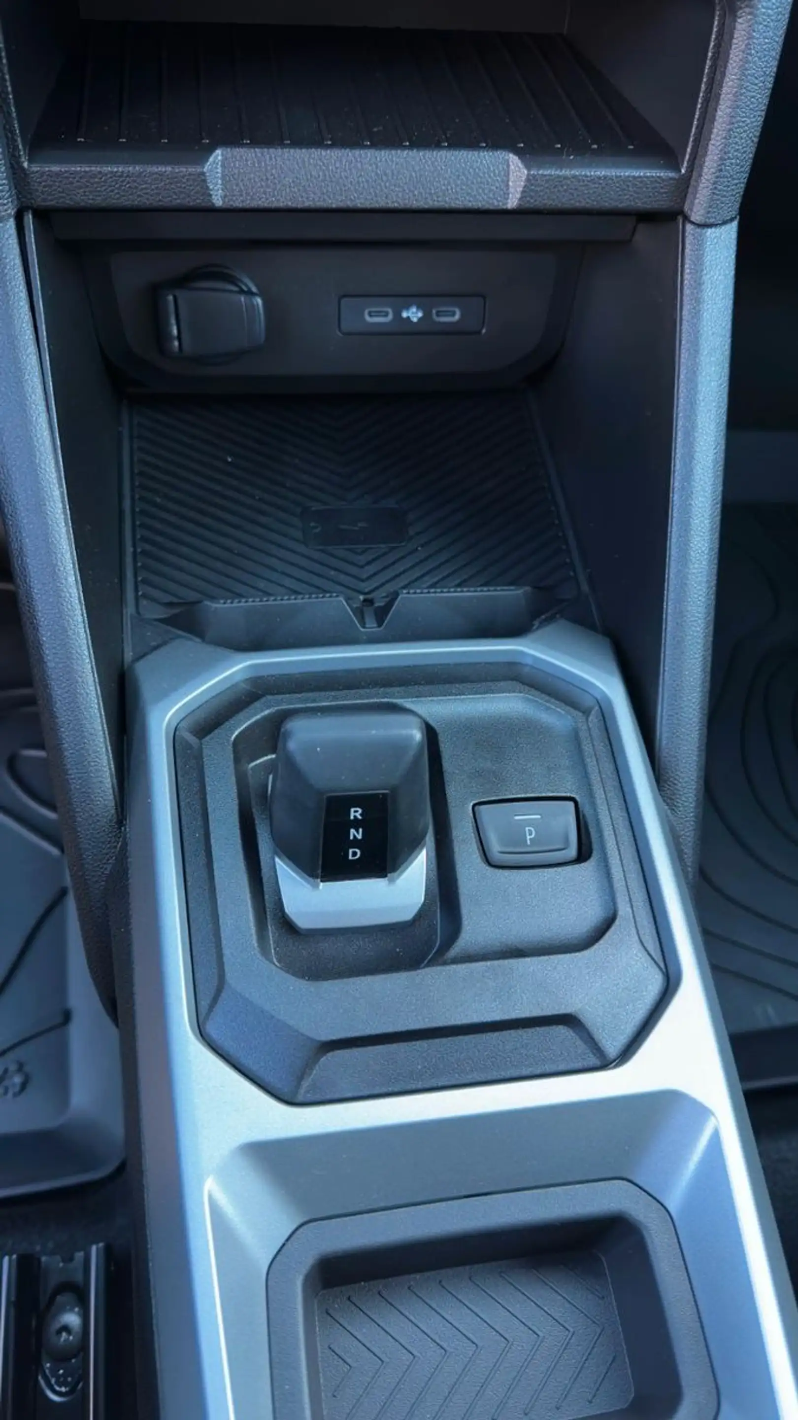 Dacia Duster 1.3 TCE 150 EDC Extreme & City-Paket — photo 14