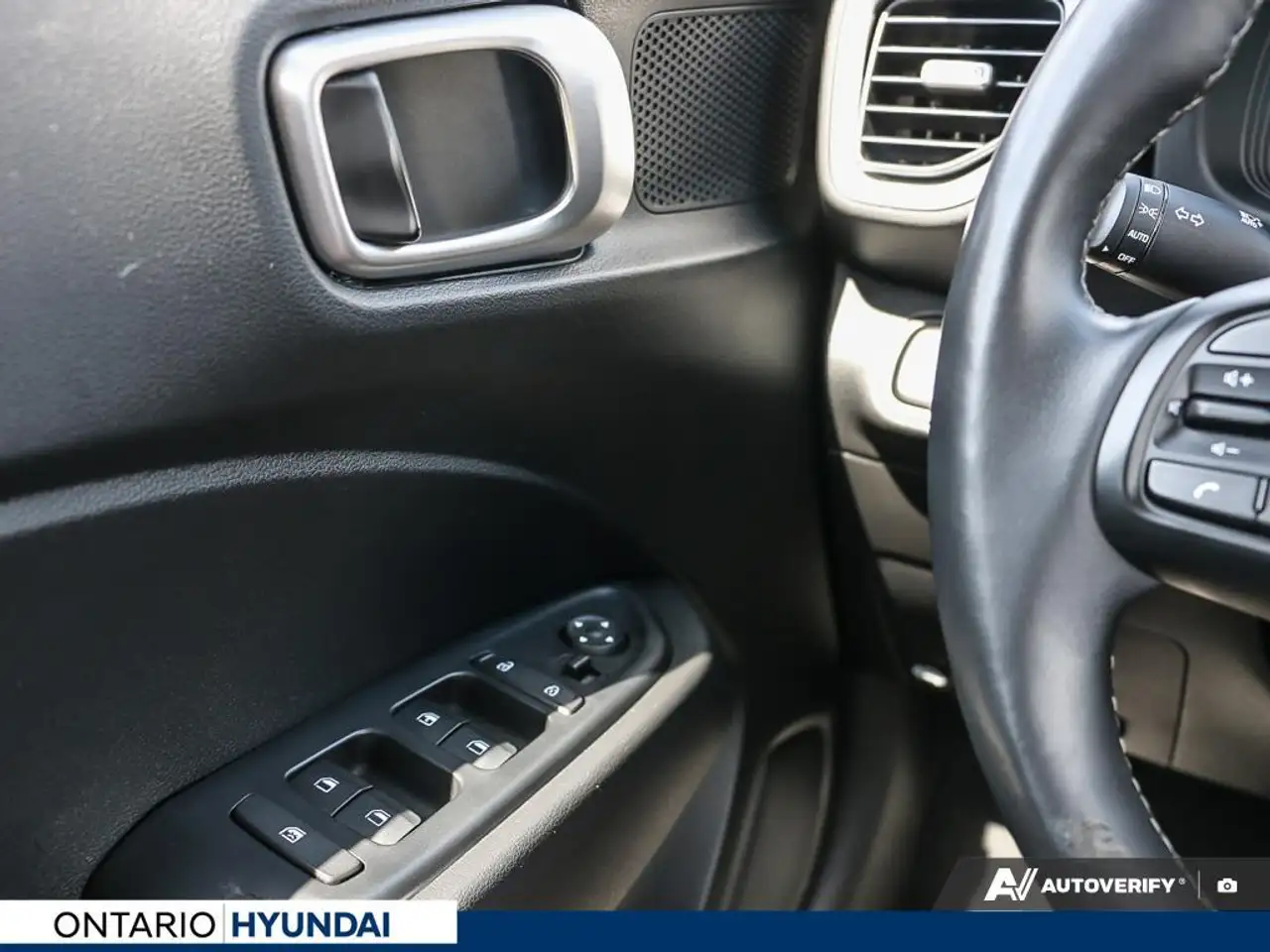 Hyundai Venue снимка Hyundai Venue