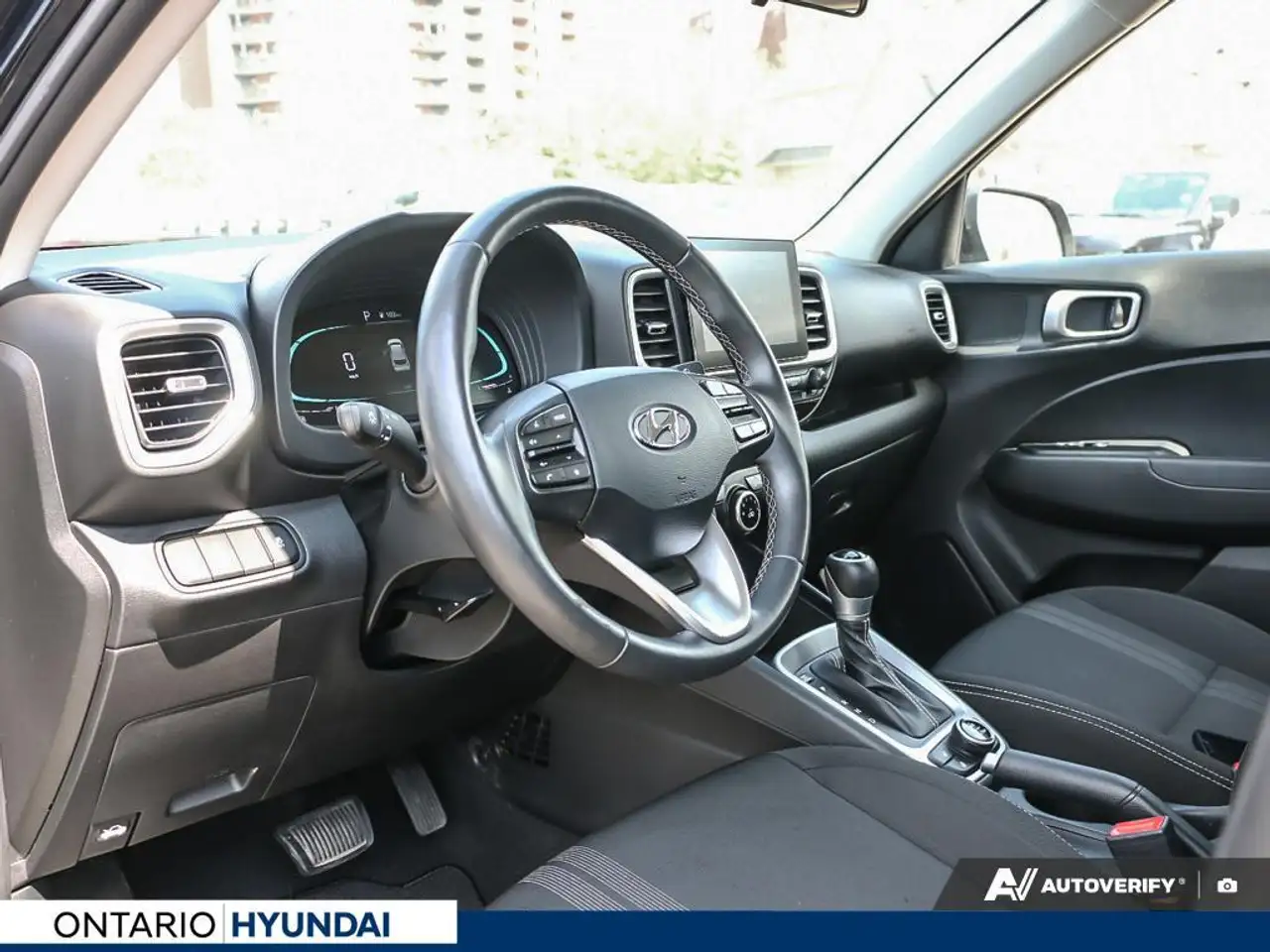 Hyundai Venue снимка Hyundai Venue