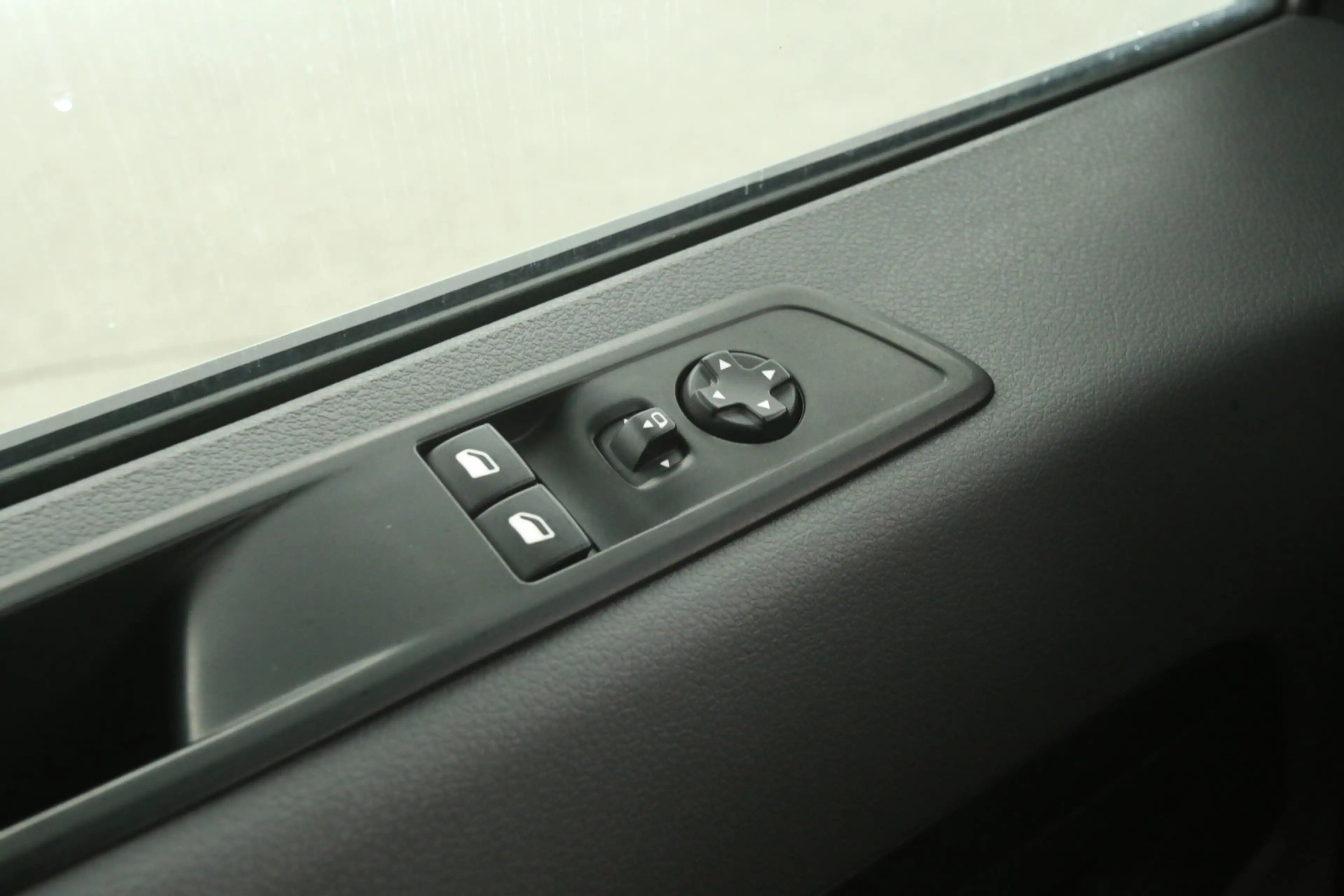 Peugeot e-Expert Opel Vivaro-e 75 kWh L2H1 Innovation | Snelladen | — photo 22