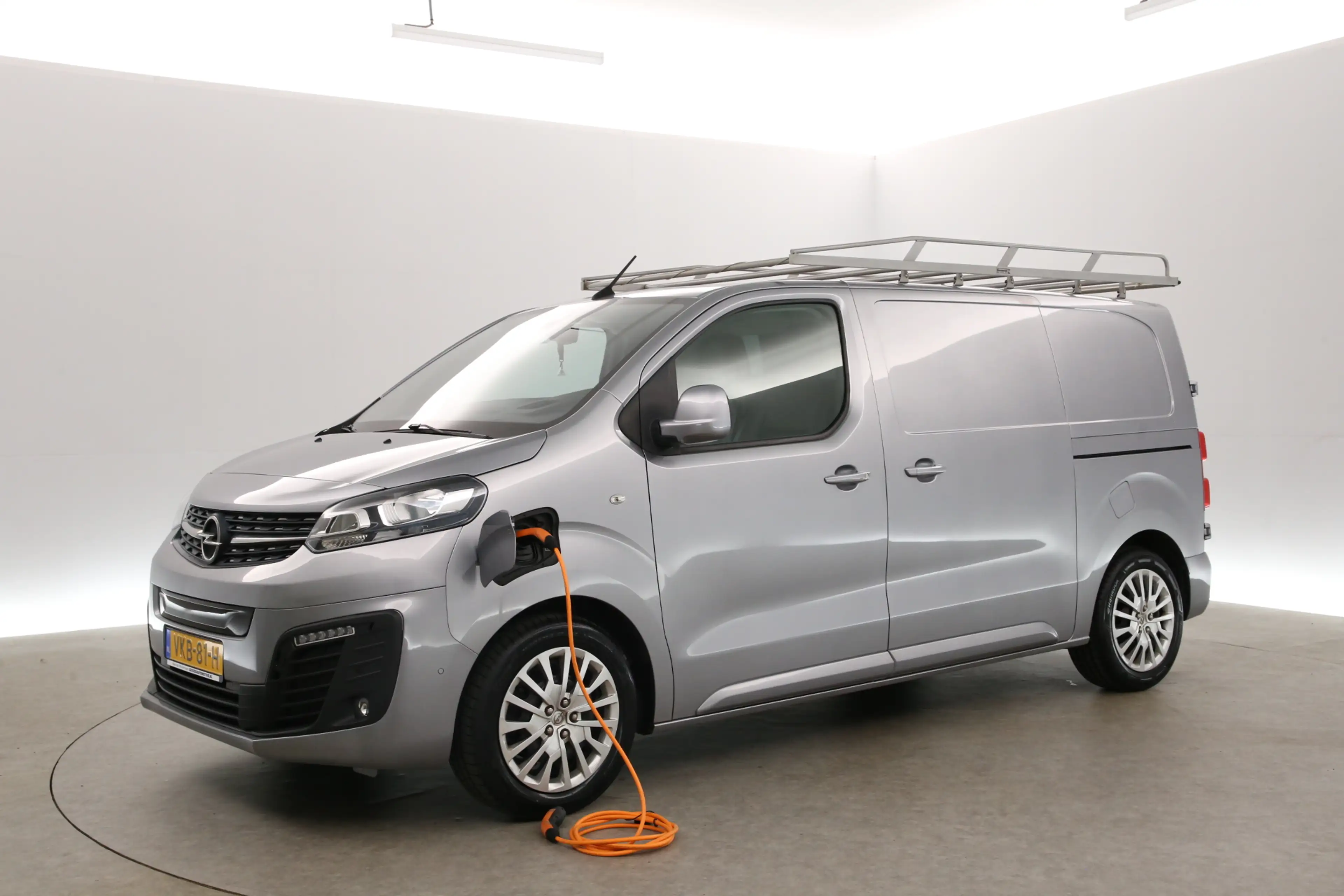 Peugeot e-Expert Opel Vivaro-e 75 kWh L2H1 Innovation | Snelladen | — photo 9