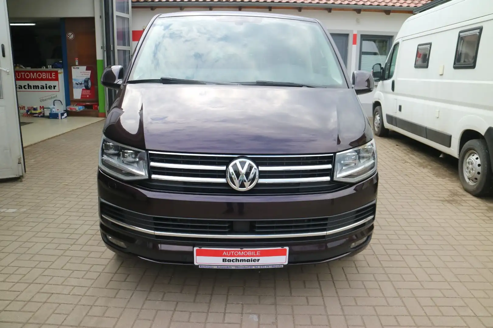 Volkswagen T6 Multivan - Highline-Standhzg.-LED-NAVI-Alcanta Schwarz - 2