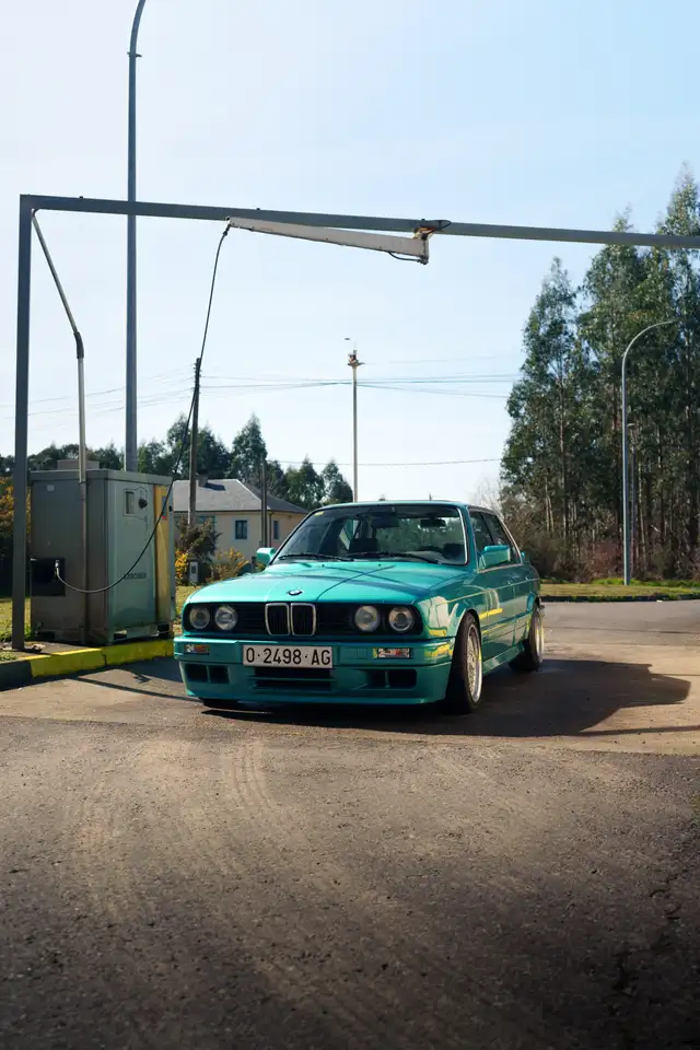 BMW 323i, foto 7
