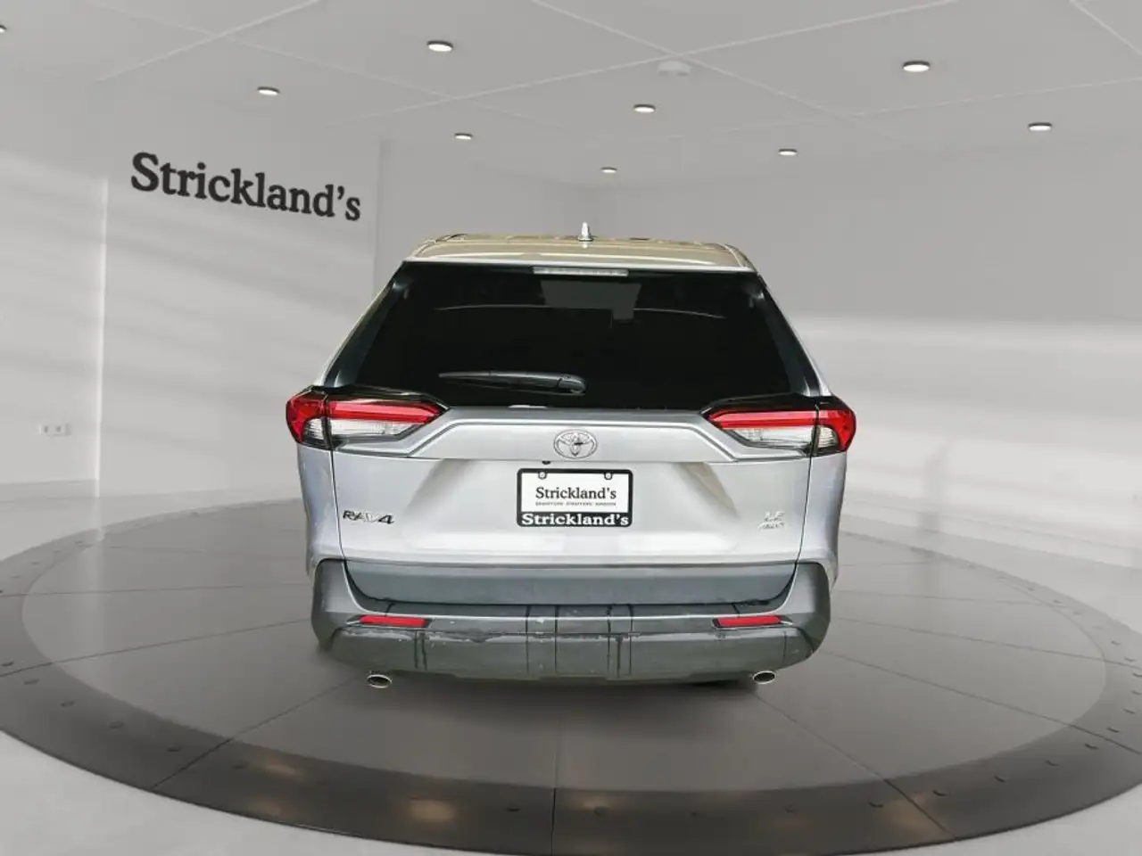 Toyota RAV 4 снимка Toyota RAV 4