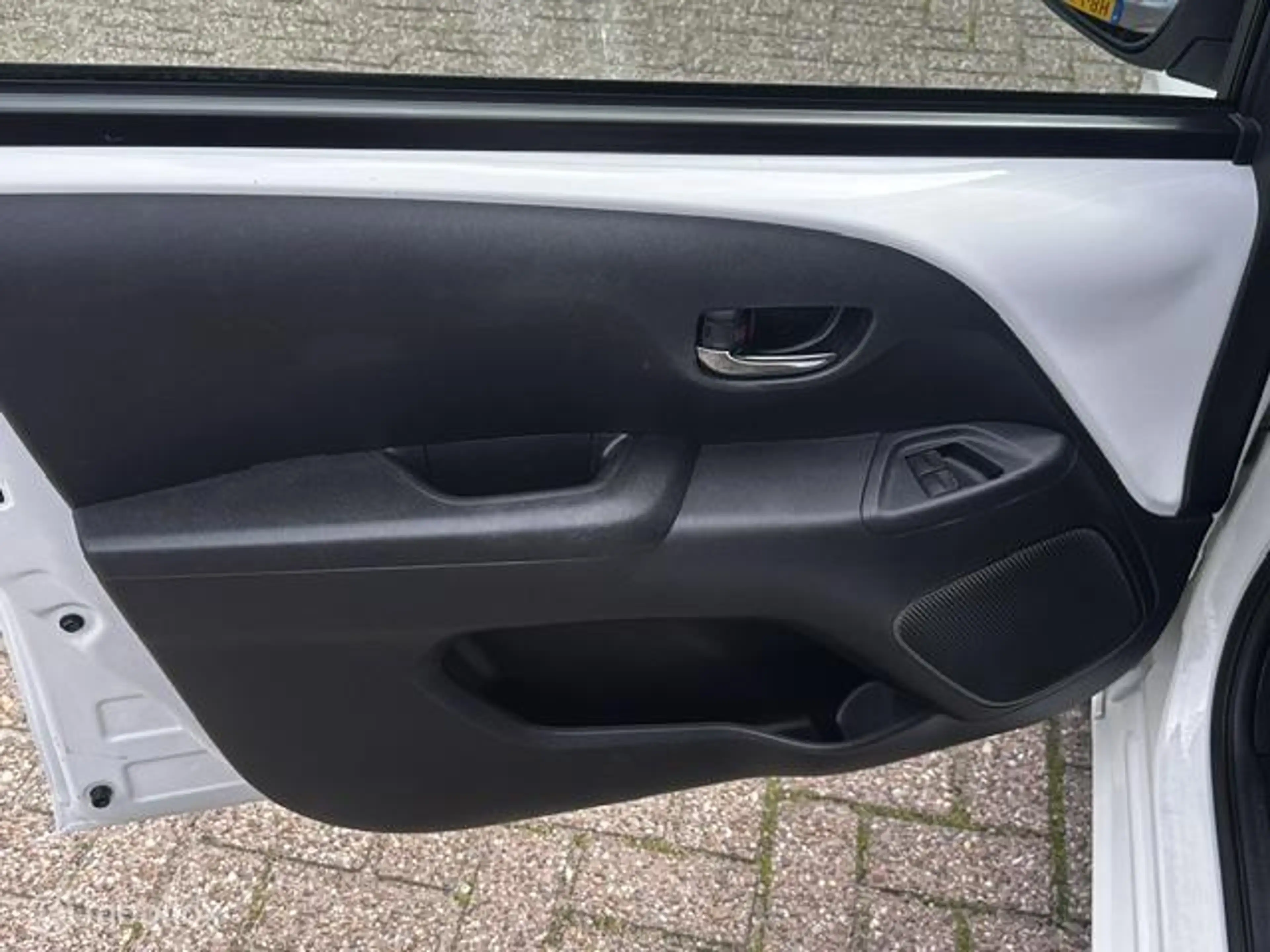 Peugeot 108 1.2 Allure TOP! / Cabriodak / Stoelverwarming — photo 7