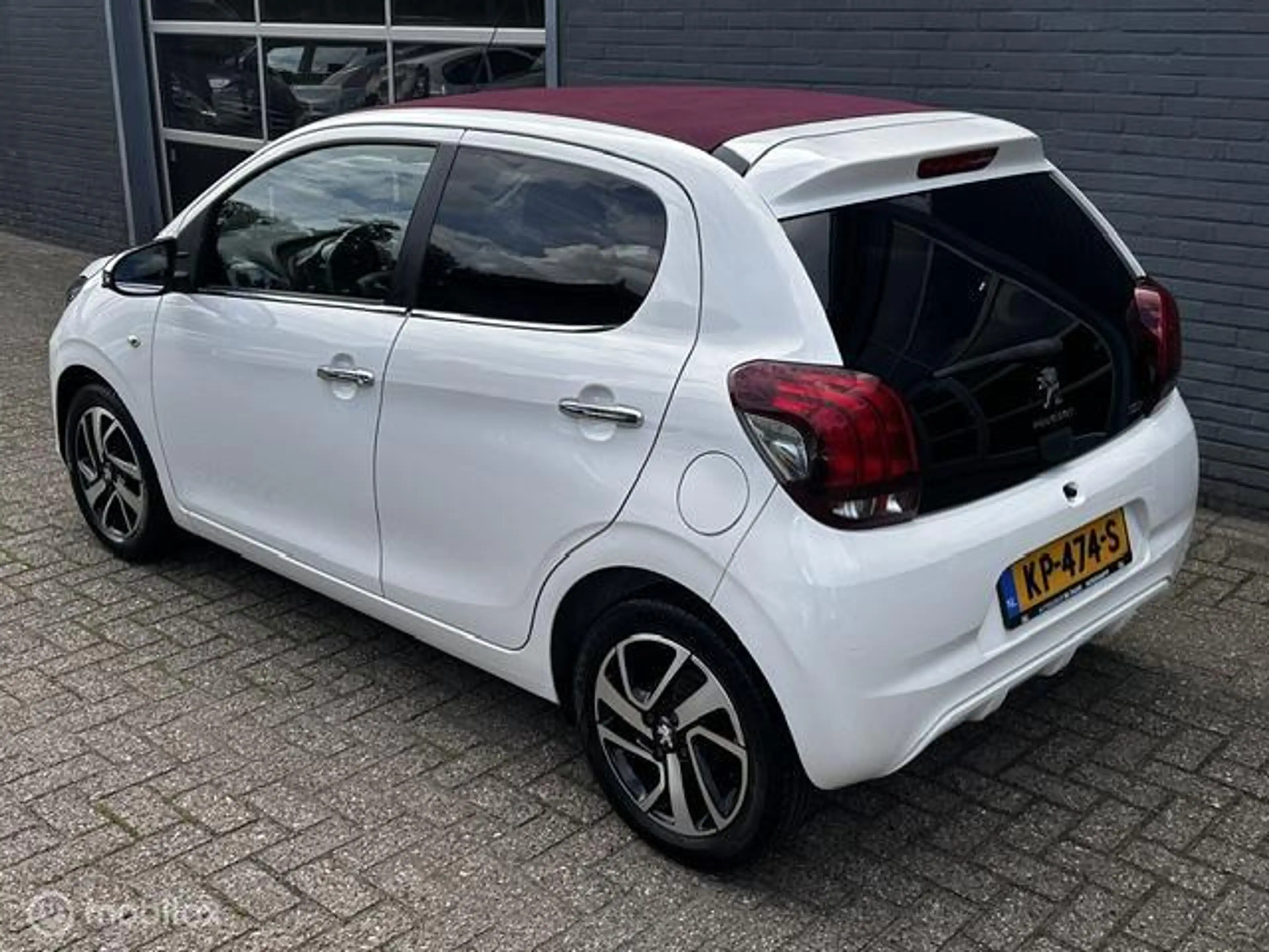 Peugeot 108 1.2 Allure TOP! / Cabriodak / Stoelverwarming — photo 2