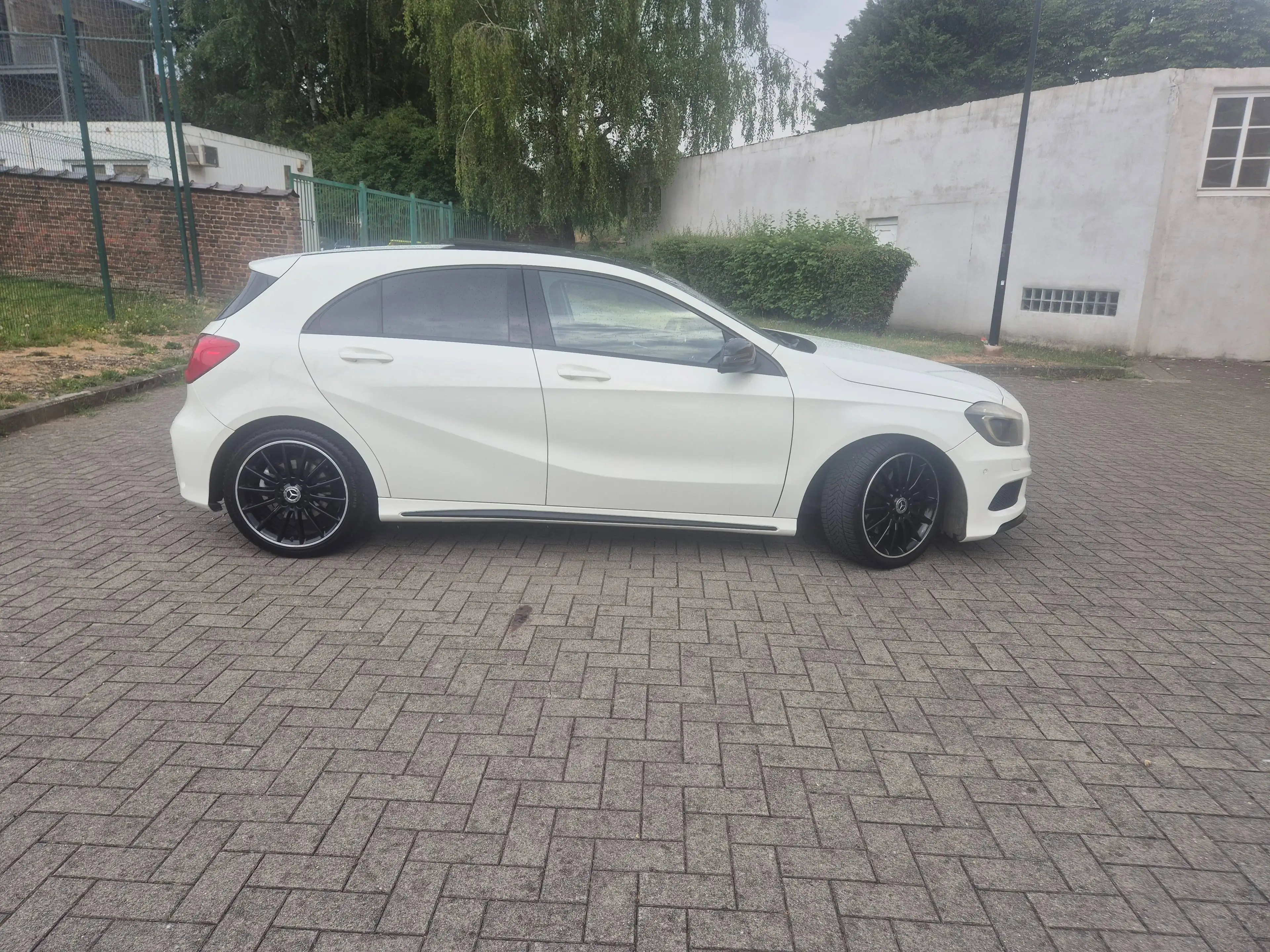 Mercedes-Benz A 220 A 220 CDI PACK AMG — photo 3