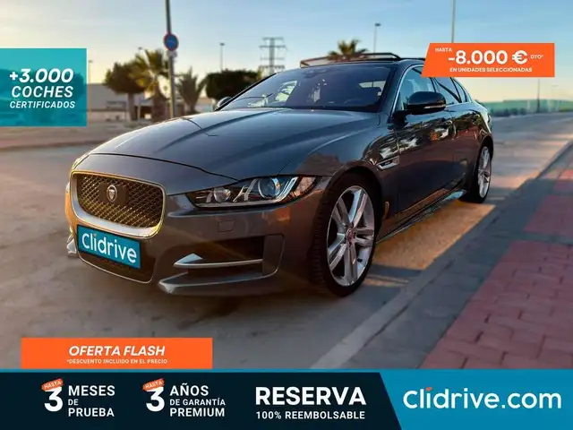 Jaguar XE 2.0 I4 Prestige AWD Aut. 300