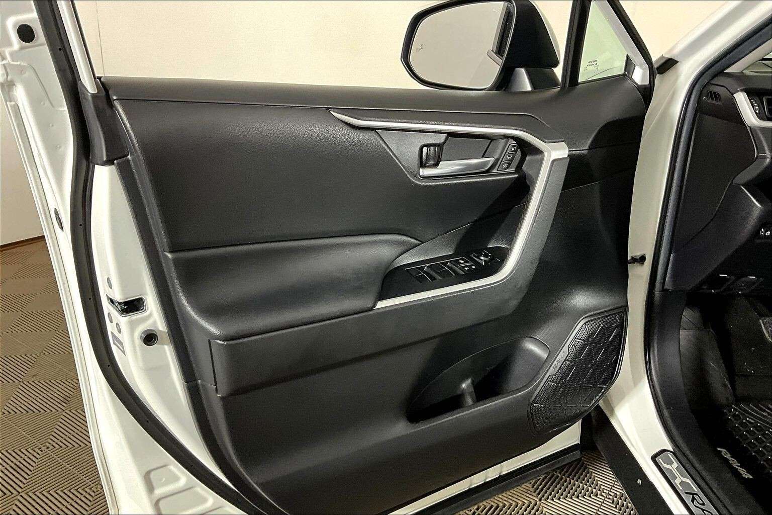 used 2021 Toyota RAV4 car, priced at $26,998