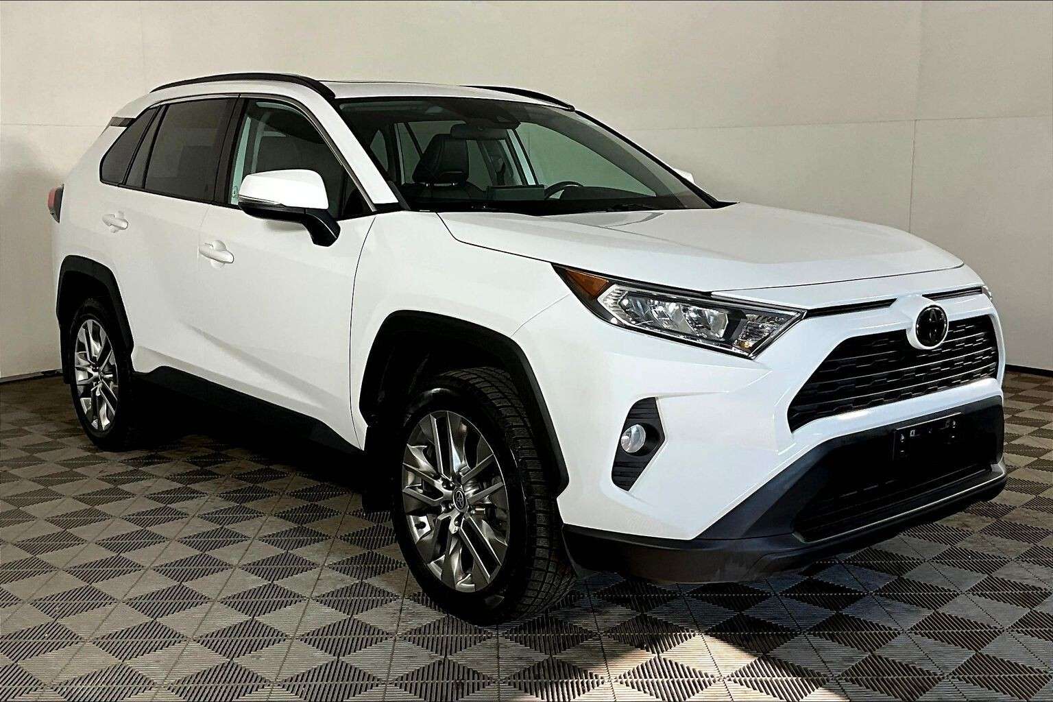 used 2021 Toyota RAV4 car, priced at $26,998