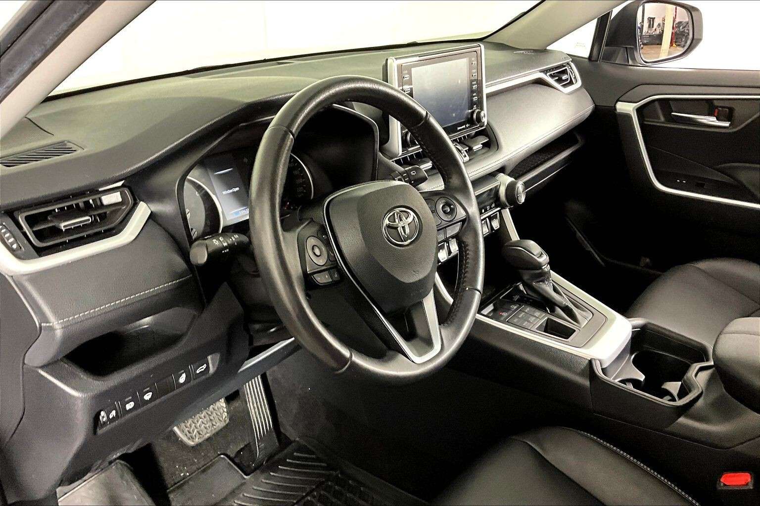 used 2021 Toyota RAV4 car, priced at $26,998
