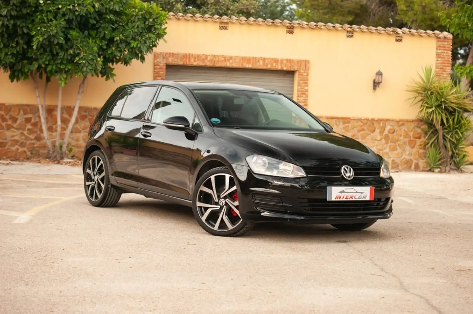 Volkswagen Golf 2.0TDI CR BMT Advance DSG 150 Negro - 1