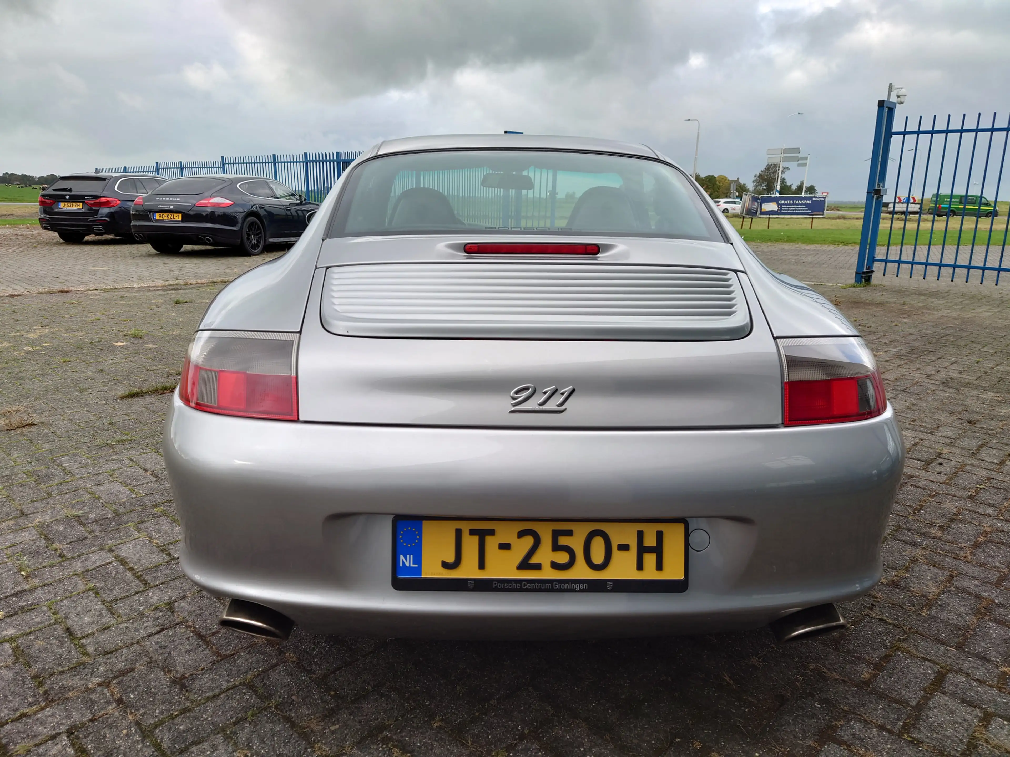 Porsche 996 3.6 Coupé Carrera 40 Jahre Edition / Limited No. 3 — photo 11