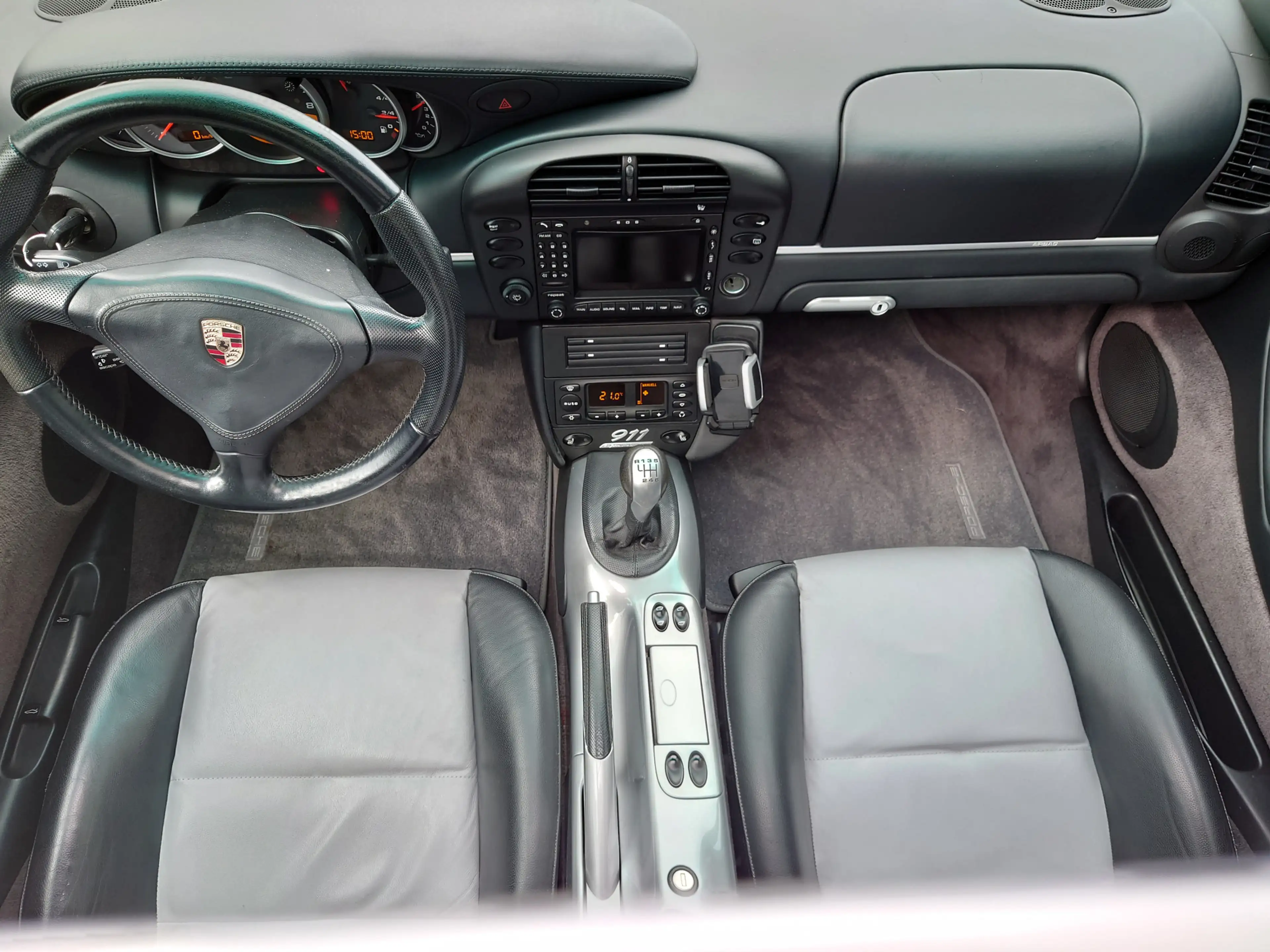 Porsche 996 3.6 Coupé Carrera 40 Jahre Edition / Limited No. 3 — photo 8
