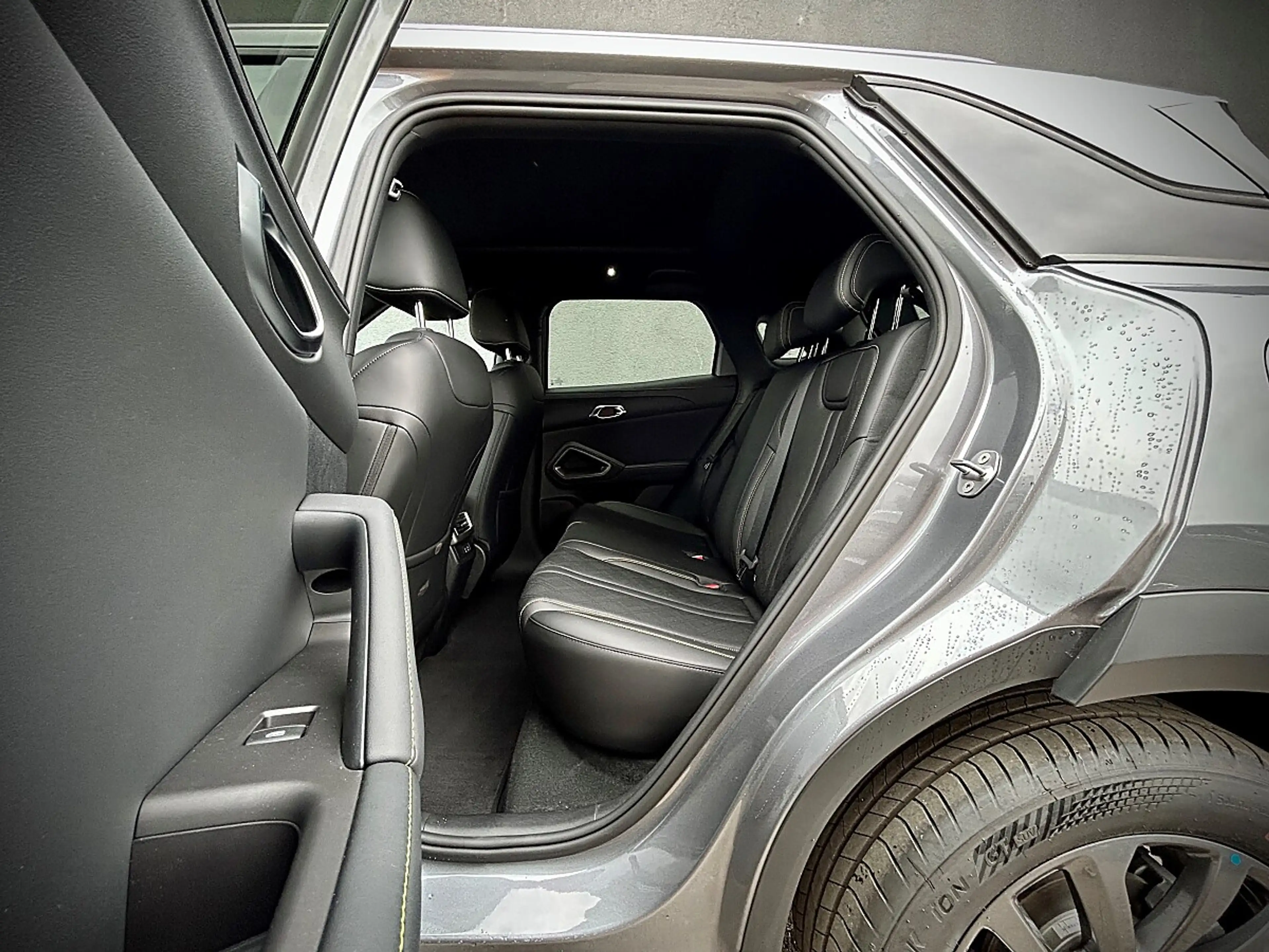 BYD Atto 2 Atto2 DM-i PHEV 18kWh 212PS Boost Österreich Pa... — photo 9