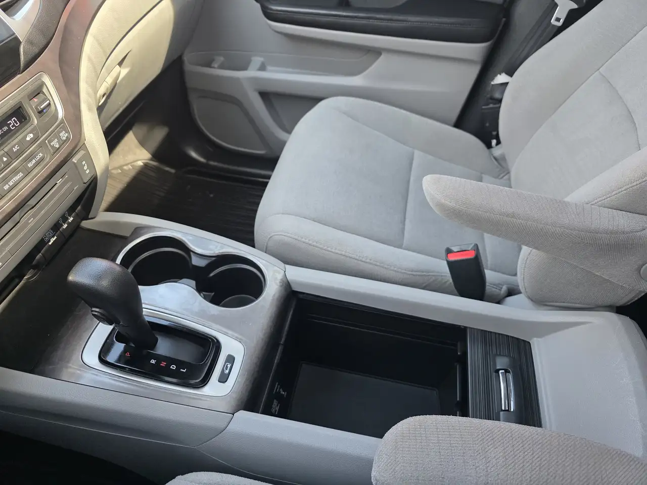 Honda Pilot снимка Honda Pilot