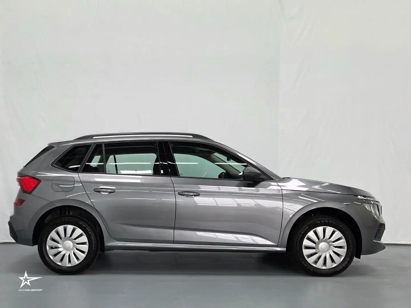 Skoda Kamiq 1,0 TSI Essence DSG Grau - 2