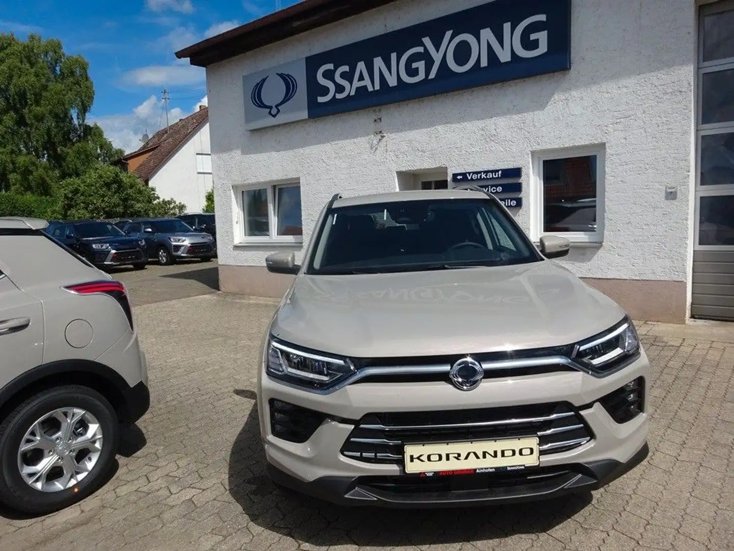 KGM Korando 1.5 T-GDI Bliss AT*NAVI*LED SCHEINWERFER Beige - 1