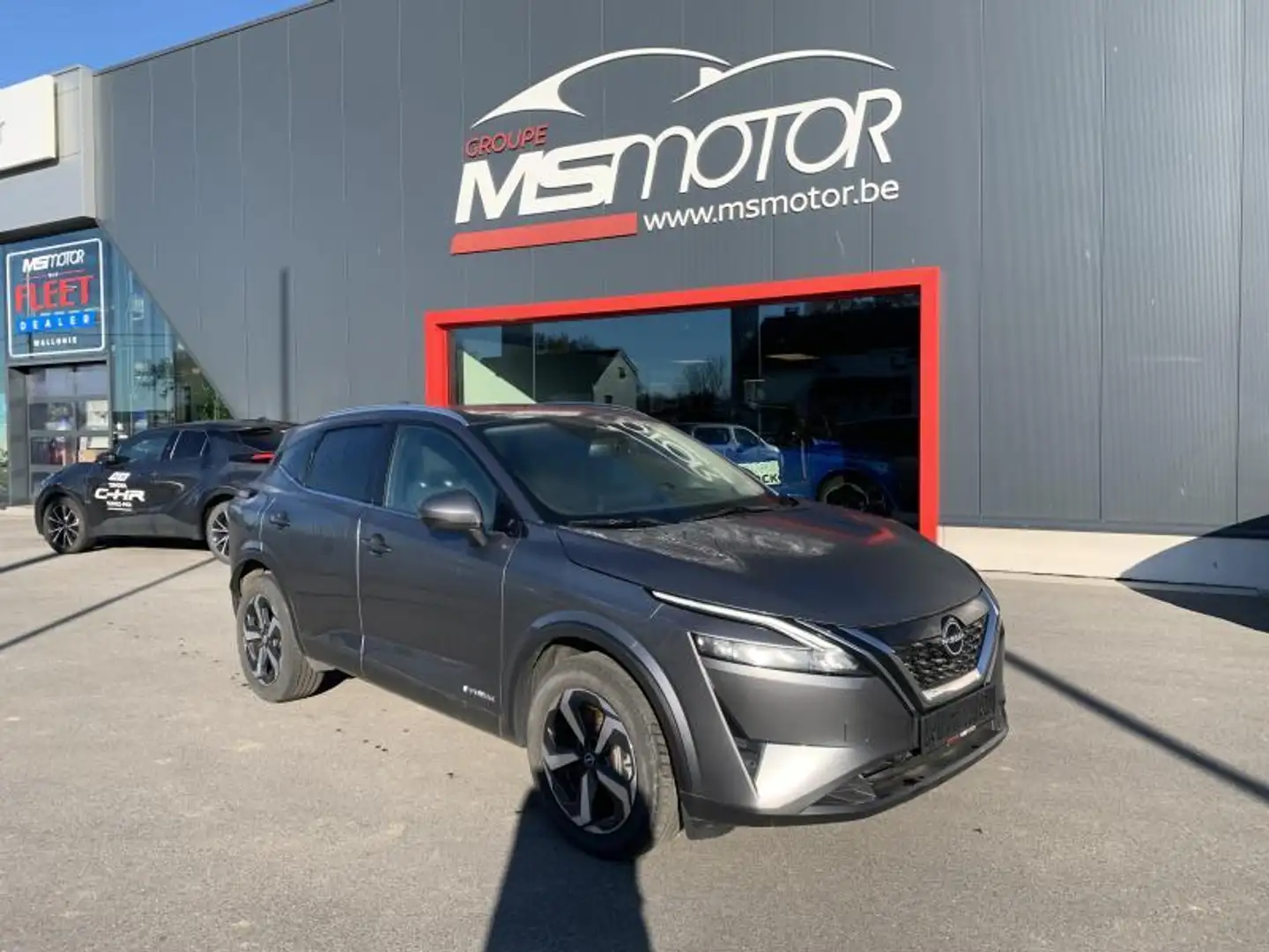 Nissan Qashqai MY22 ePOWER 2WD N-connecta + Design Pack Gris - 2