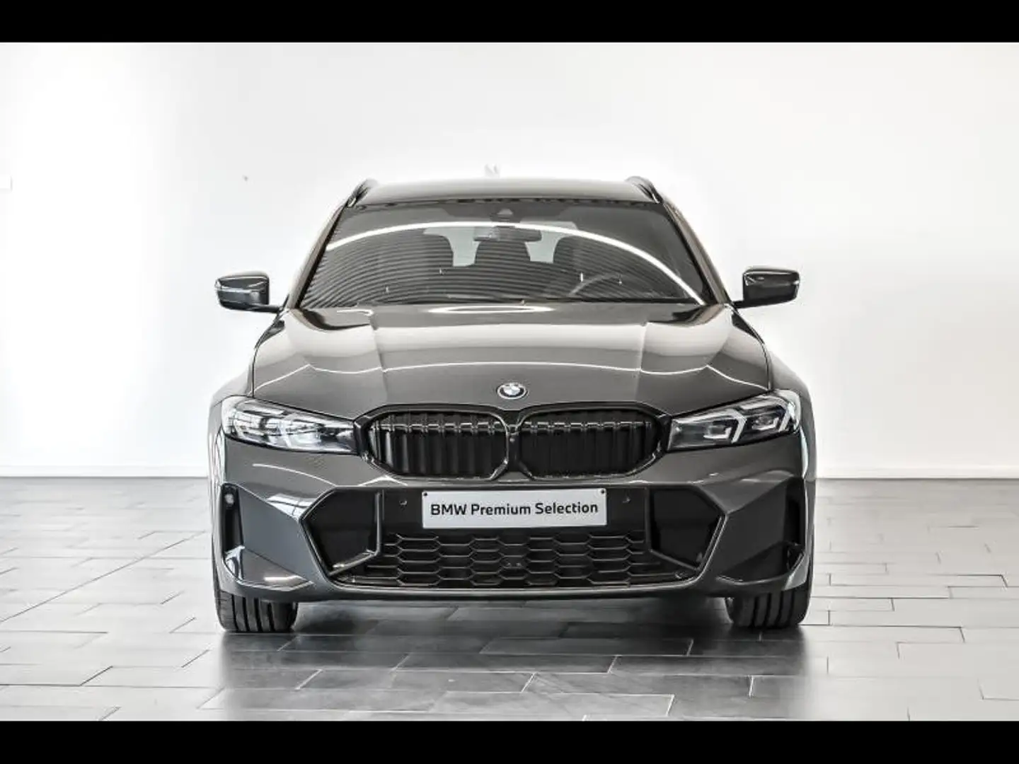 BMW 330 330e Touring M Sport Pro Gris - 2