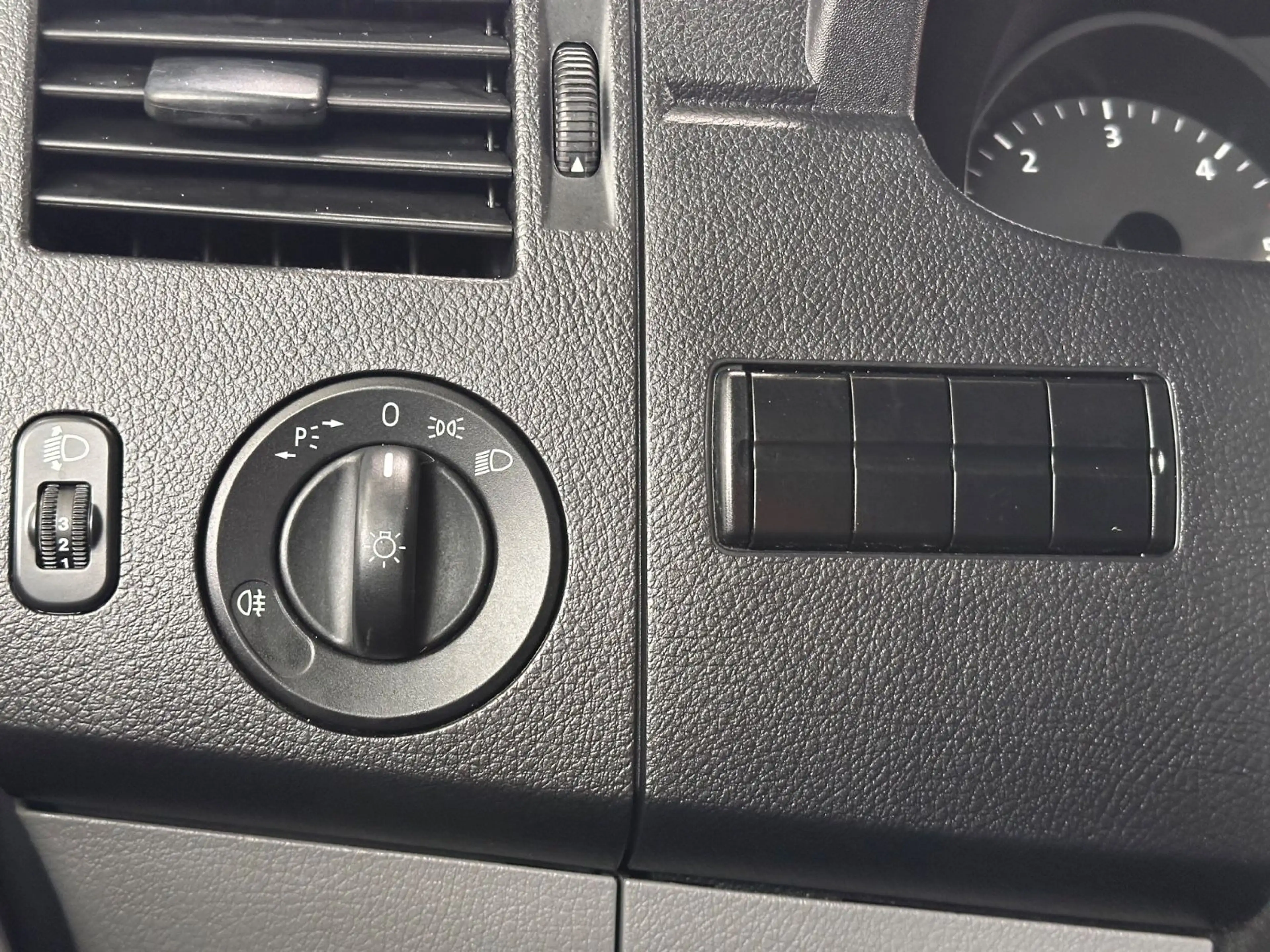 Volkswagen Crafter 2.0 TDI L1H1 Kasten*Klima*AHK*Tempomat* — photo 19