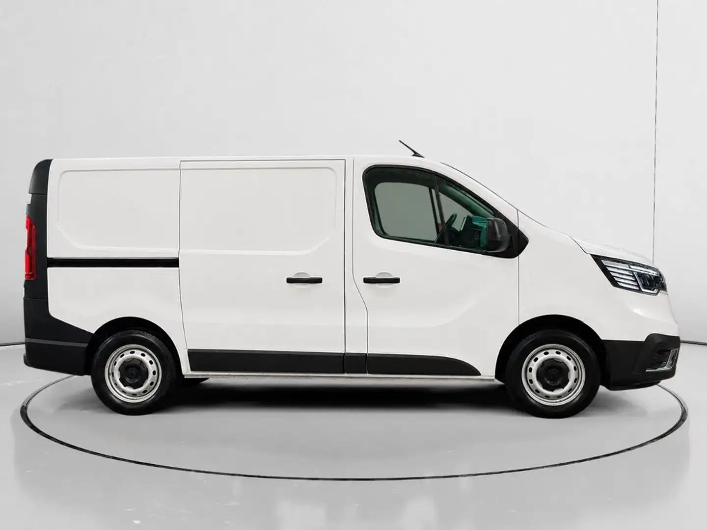 Renault Trafic Furgón L1H1 BluedCi 96kW Blanco - 2