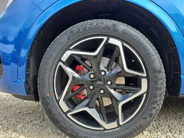 Ford Kuga view 6