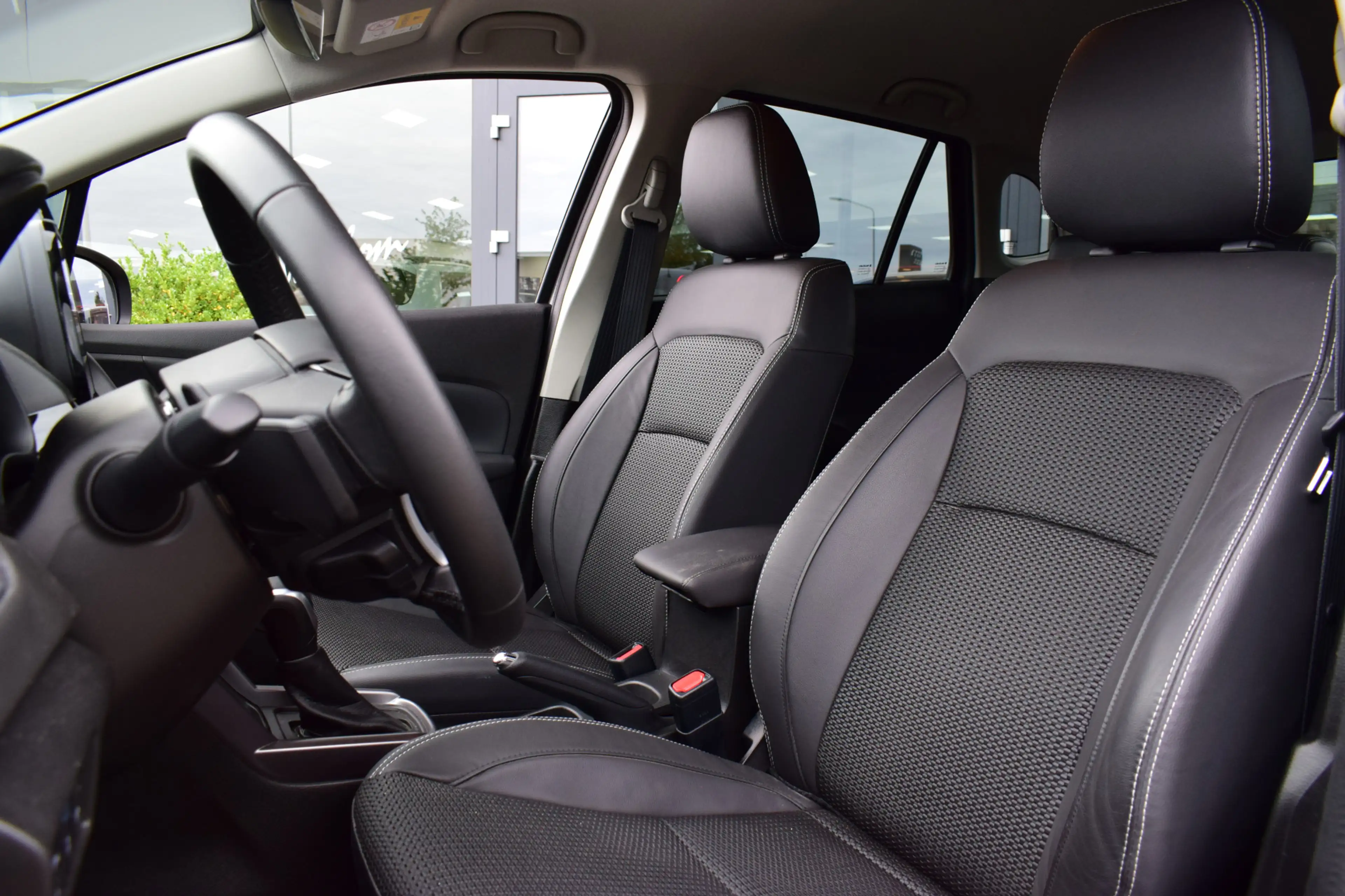 Suzuki S-Cross 1.5 Hybrid Style | Trekhaak | 360° Camera | Stoelv — photo 8