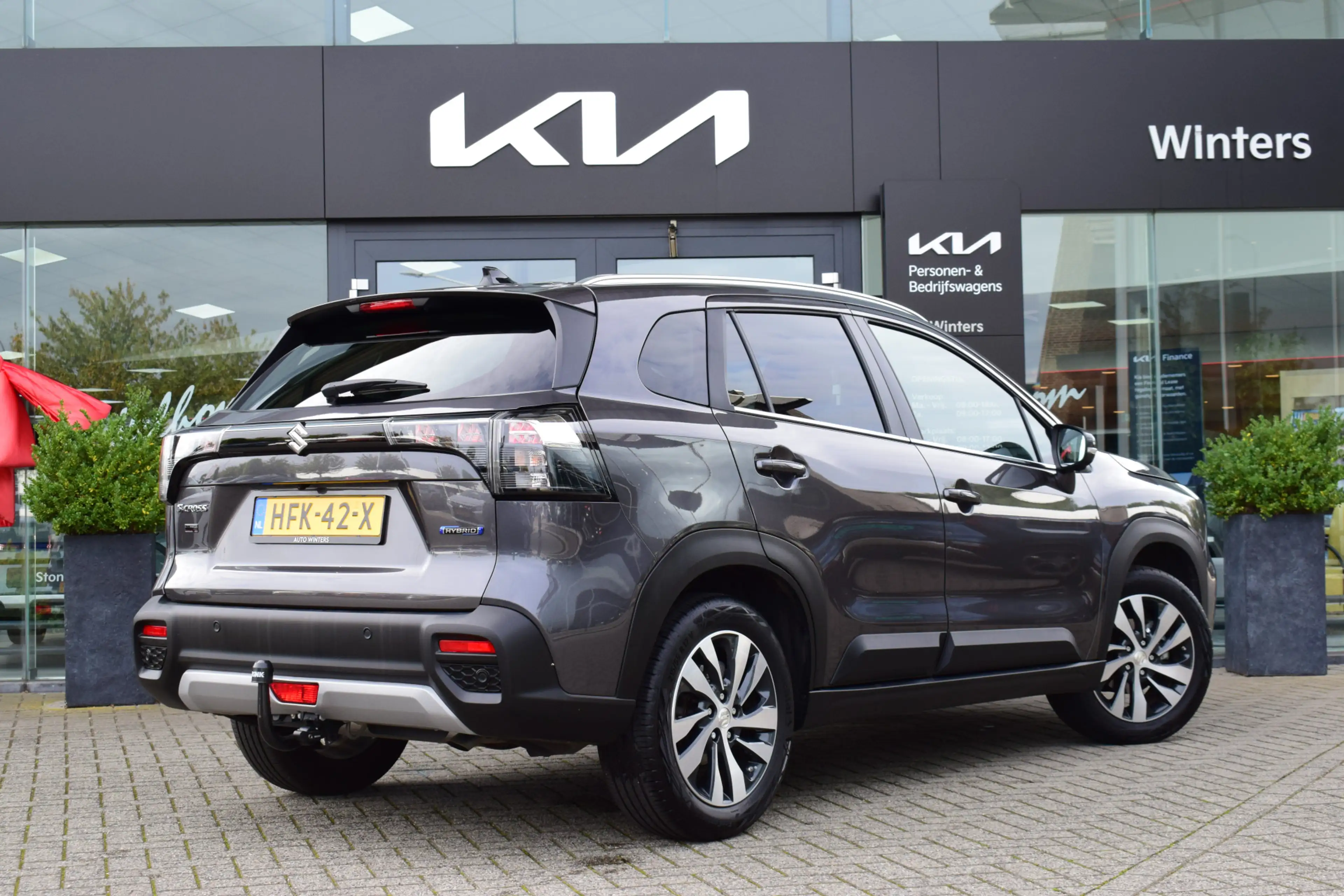 Suzuki S-Cross 1.5 Hybrid Style | Trekhaak | 360° Camera | Stoelv — photo 2